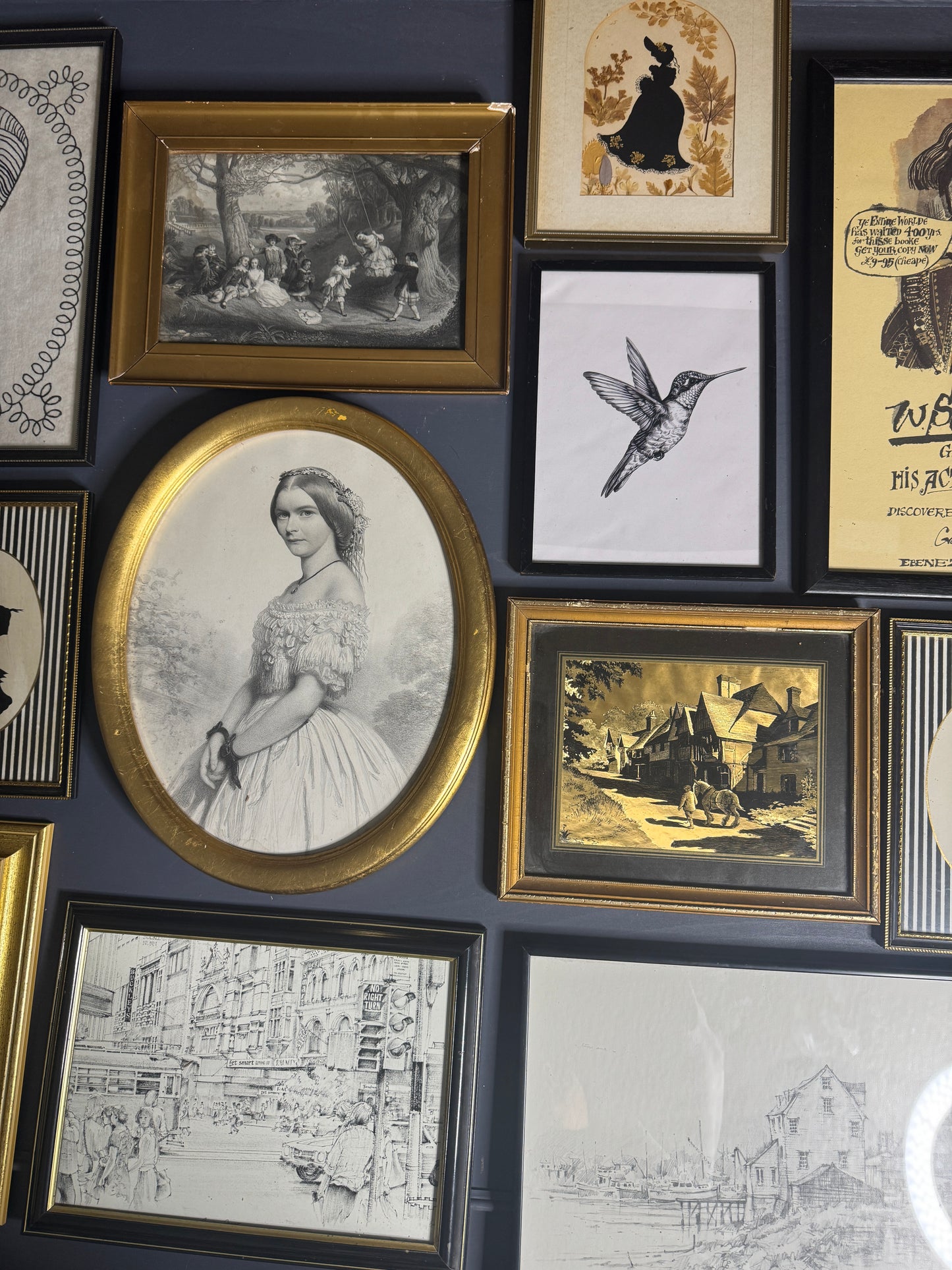 Noir Elegance Collection – Vintage Gallery Wall Set