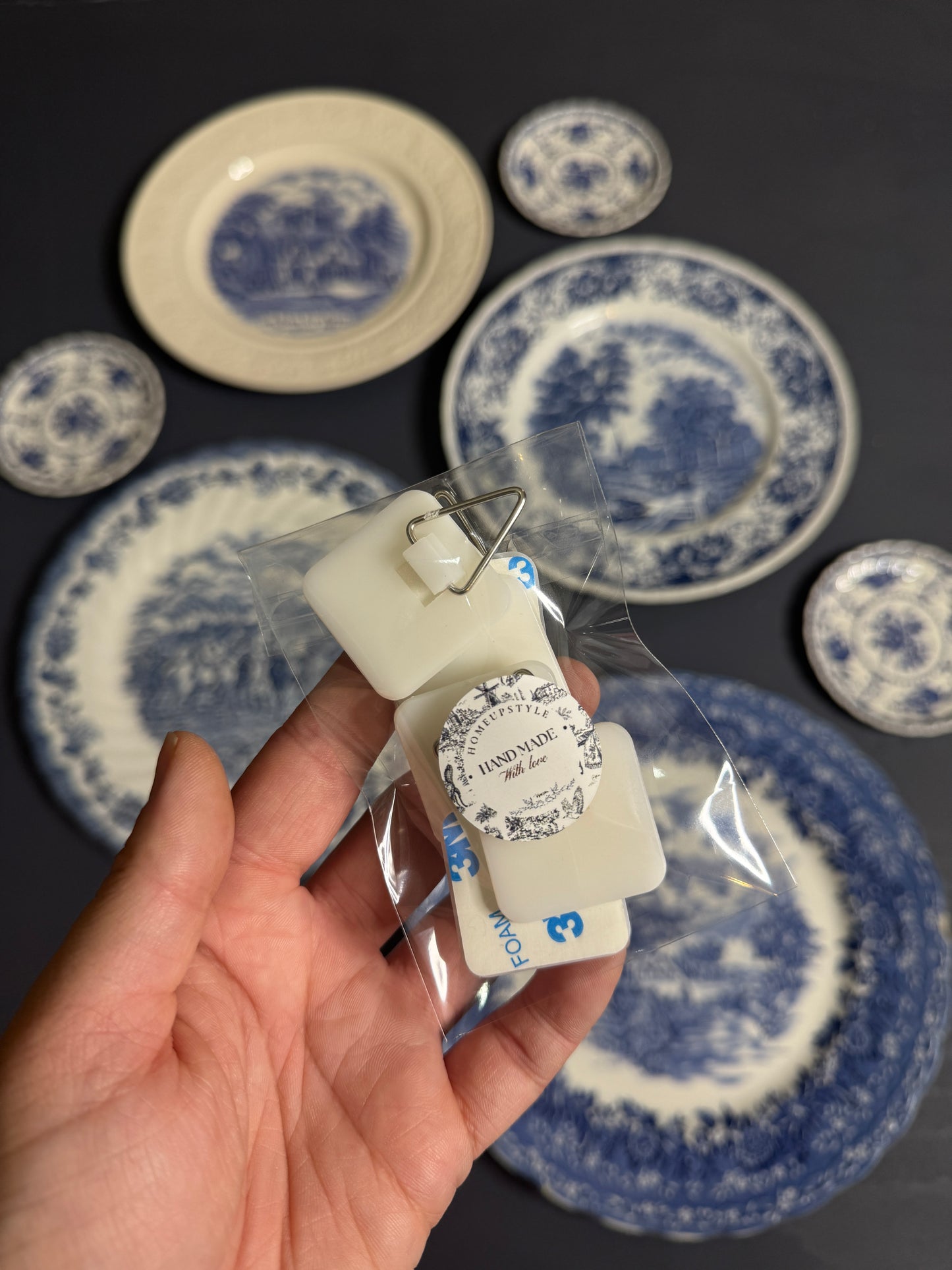 Vintage Kitchen Gallery Wall Set: Blue & White - Willow Style English Plates
