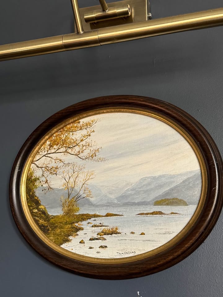 Vintage Original Signed Oil Painting by Tom Holland in Wooden Oval frame