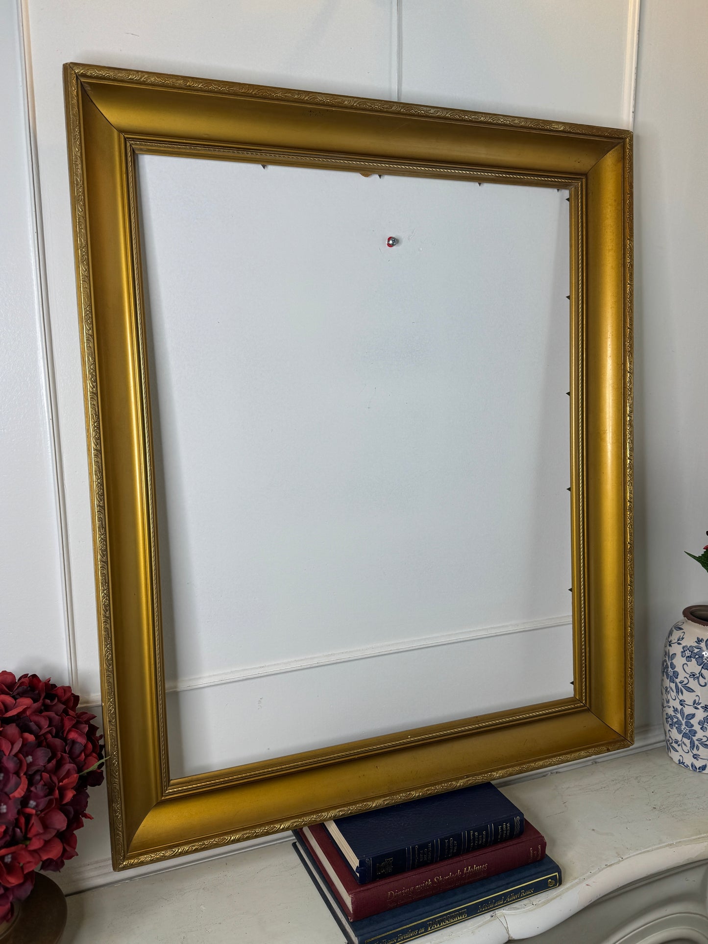 Extra Thick Antique Gold Frame – Large Rome Ornate Frame