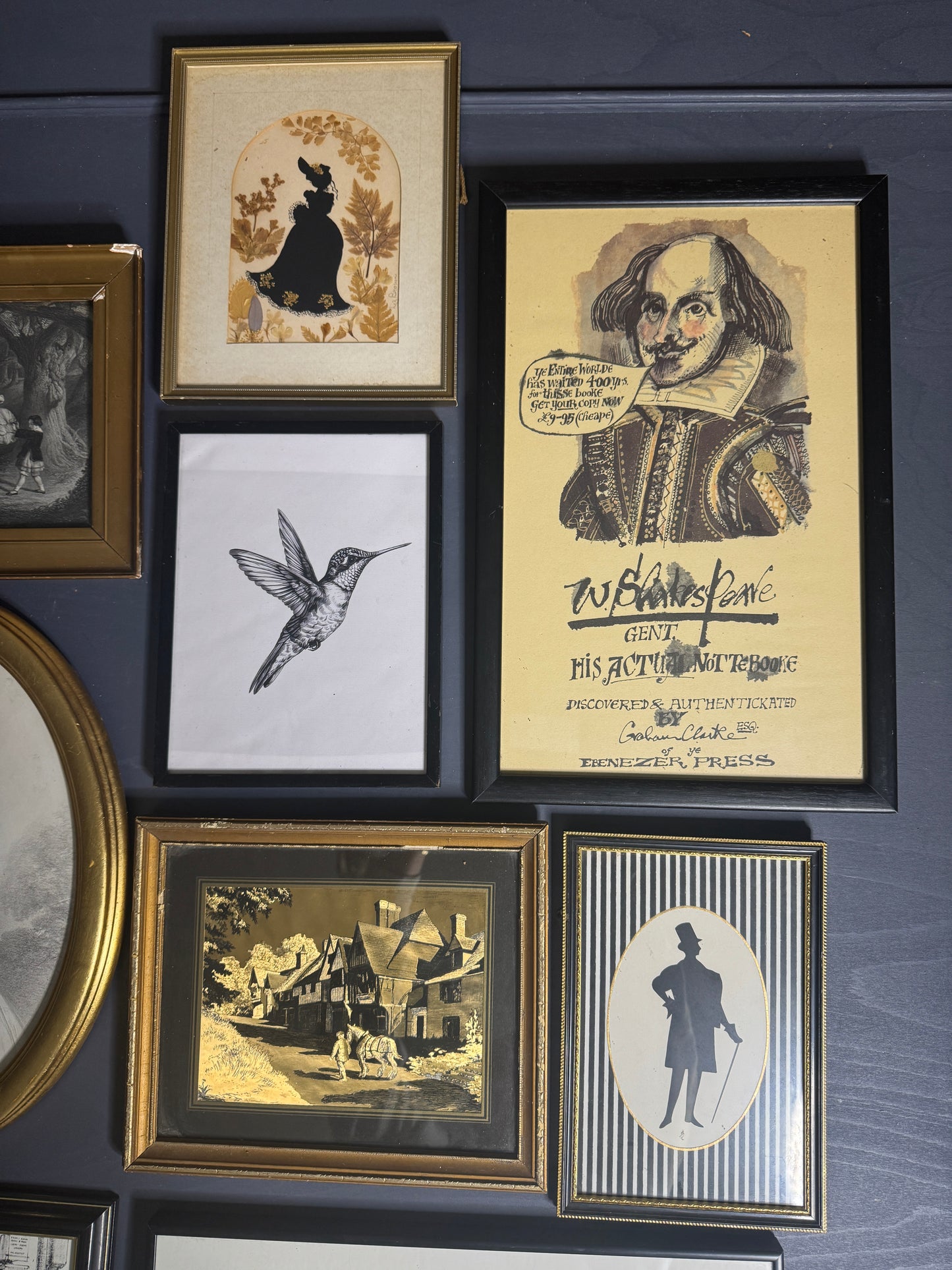 Noir Elegance Collection – Vintage Gallery Wall Set
