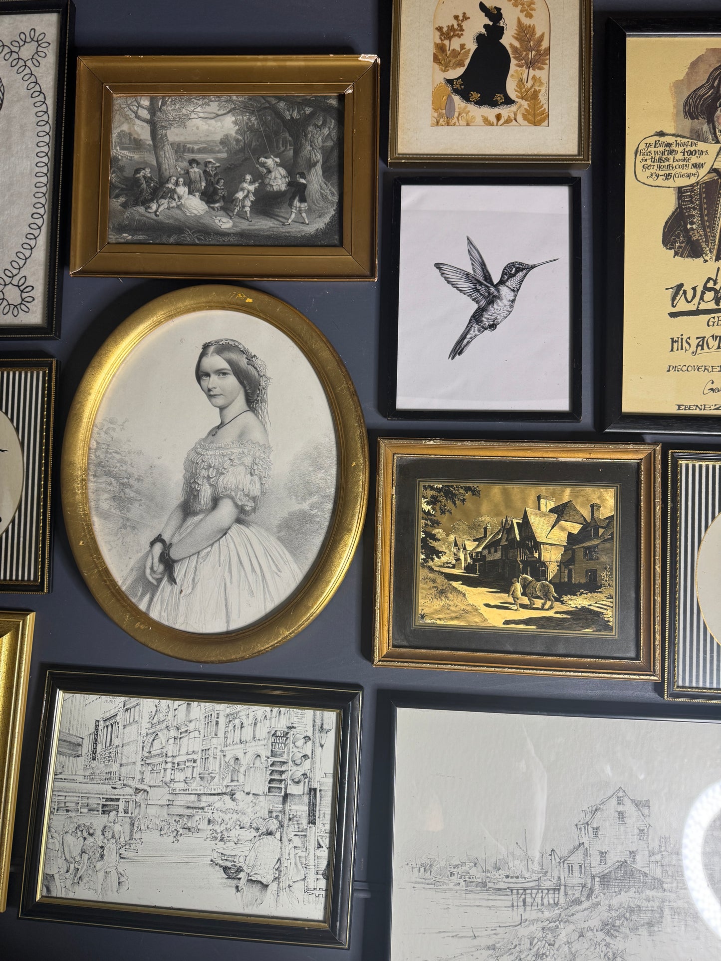 Noir Elegance Collection – Vintage Gallery Wall Set