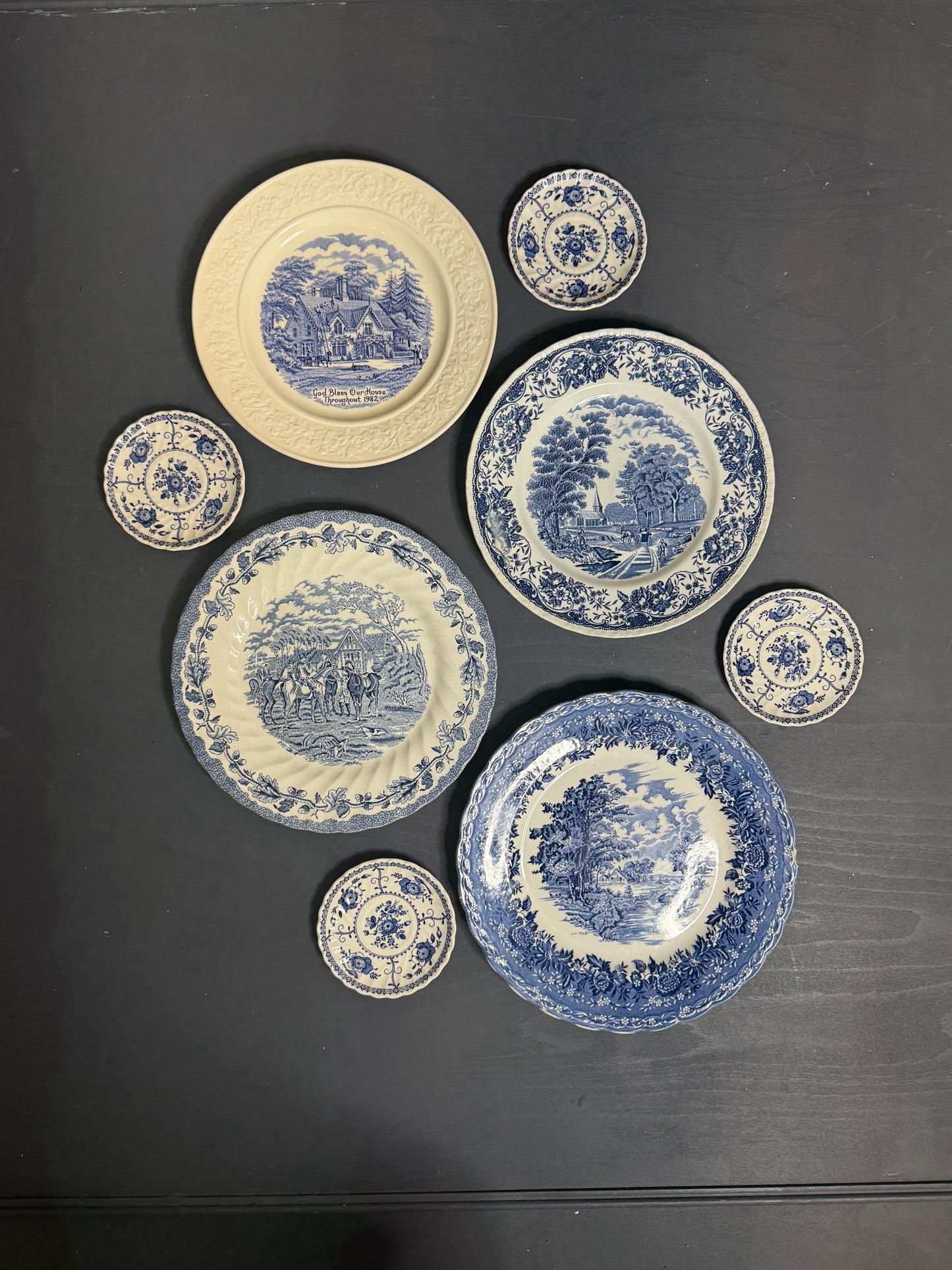 Vintage Kitchen Gallery Wall Set: Blue & White - Willow Style English Plates