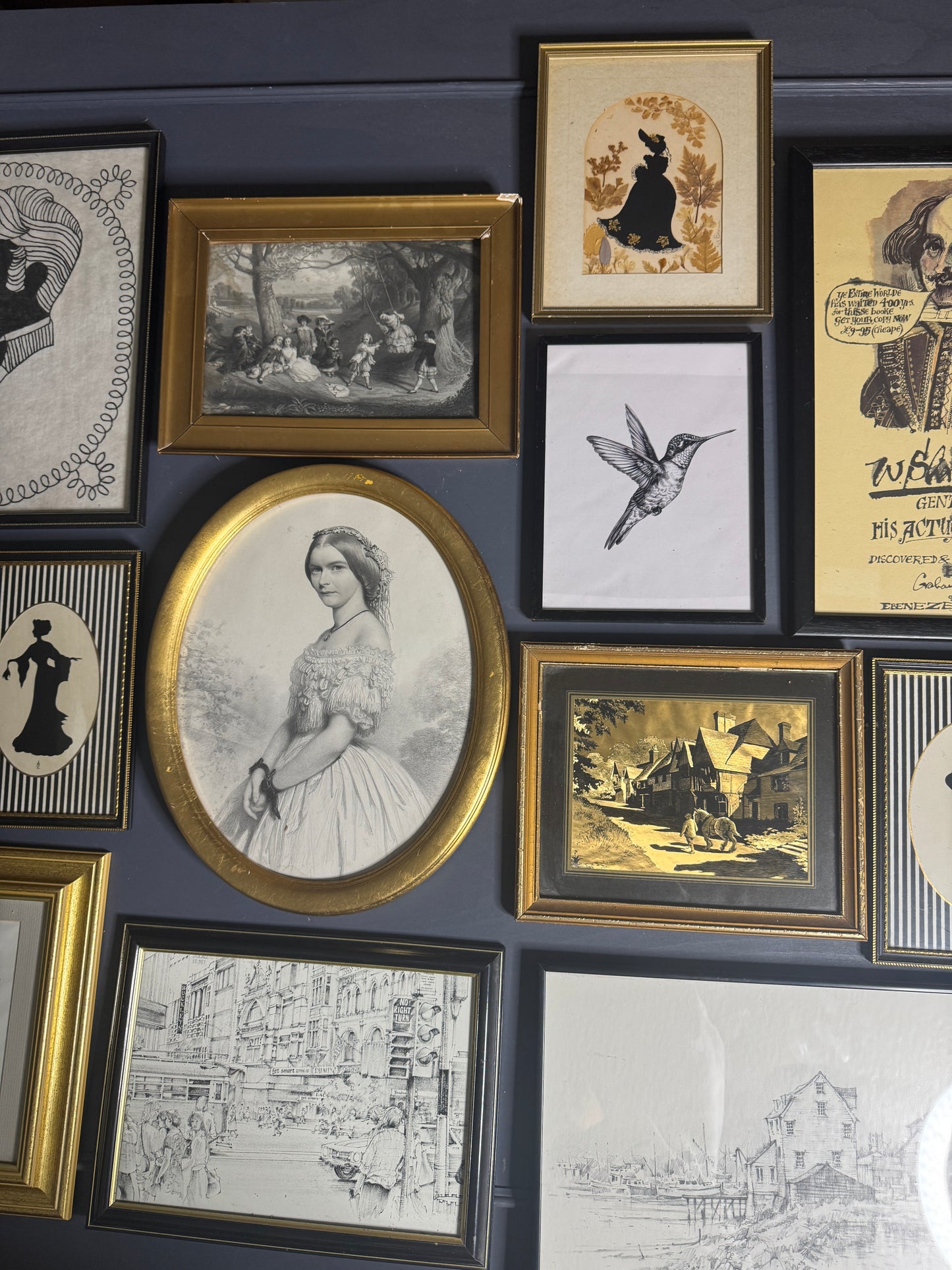Noir Elegance Collection – Vintage Gallery Wall Set