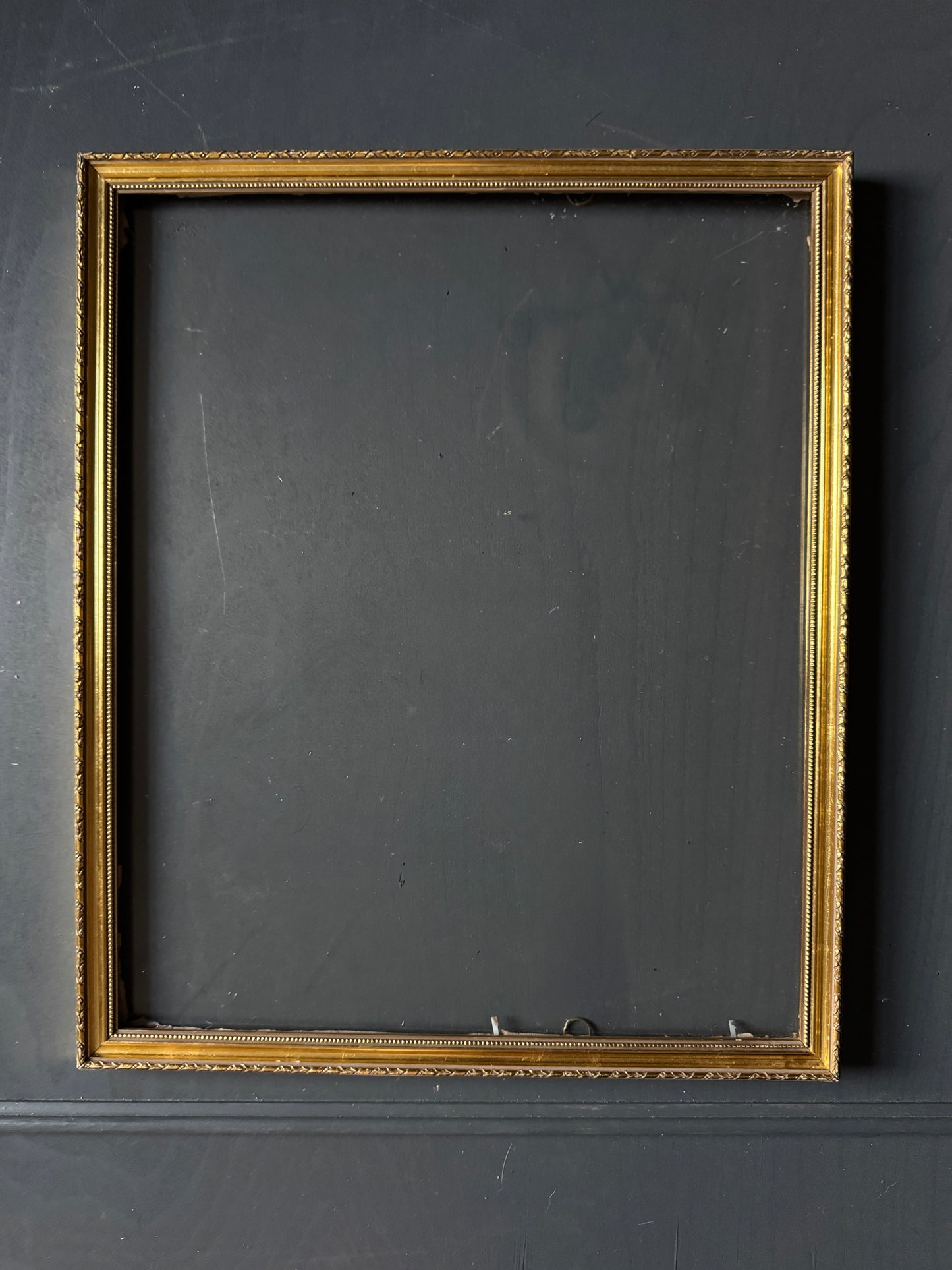 Vintage Gilt Slim Antique Gold Milan Frame
