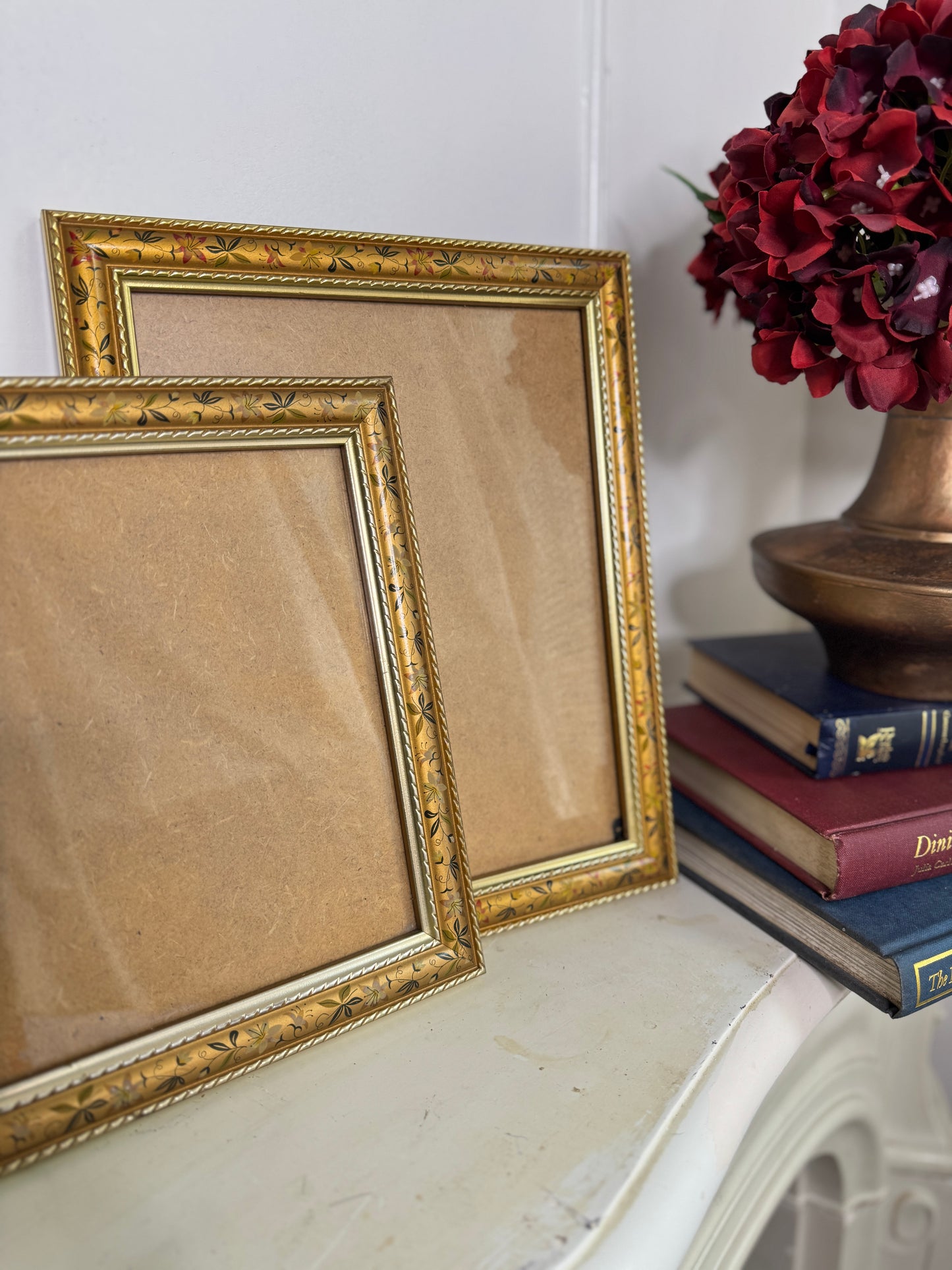 Vintage Unique Bohemian Florique Frame Set