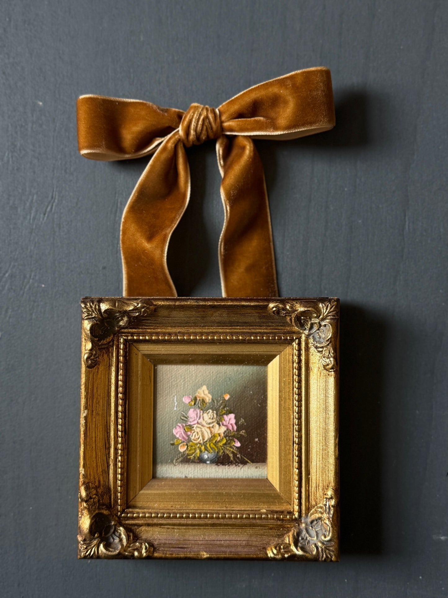 Opulent Knots – Velvet Ribbon Bows for Elegant Styling - Light Brown