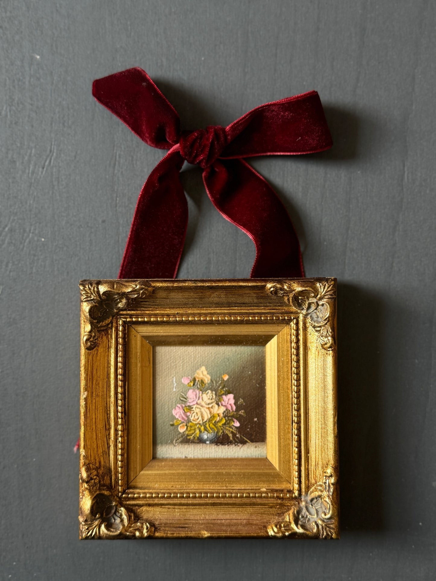 Opulent Knots – Velvet Ribbon Bows for Elegant Styling - Burgundy