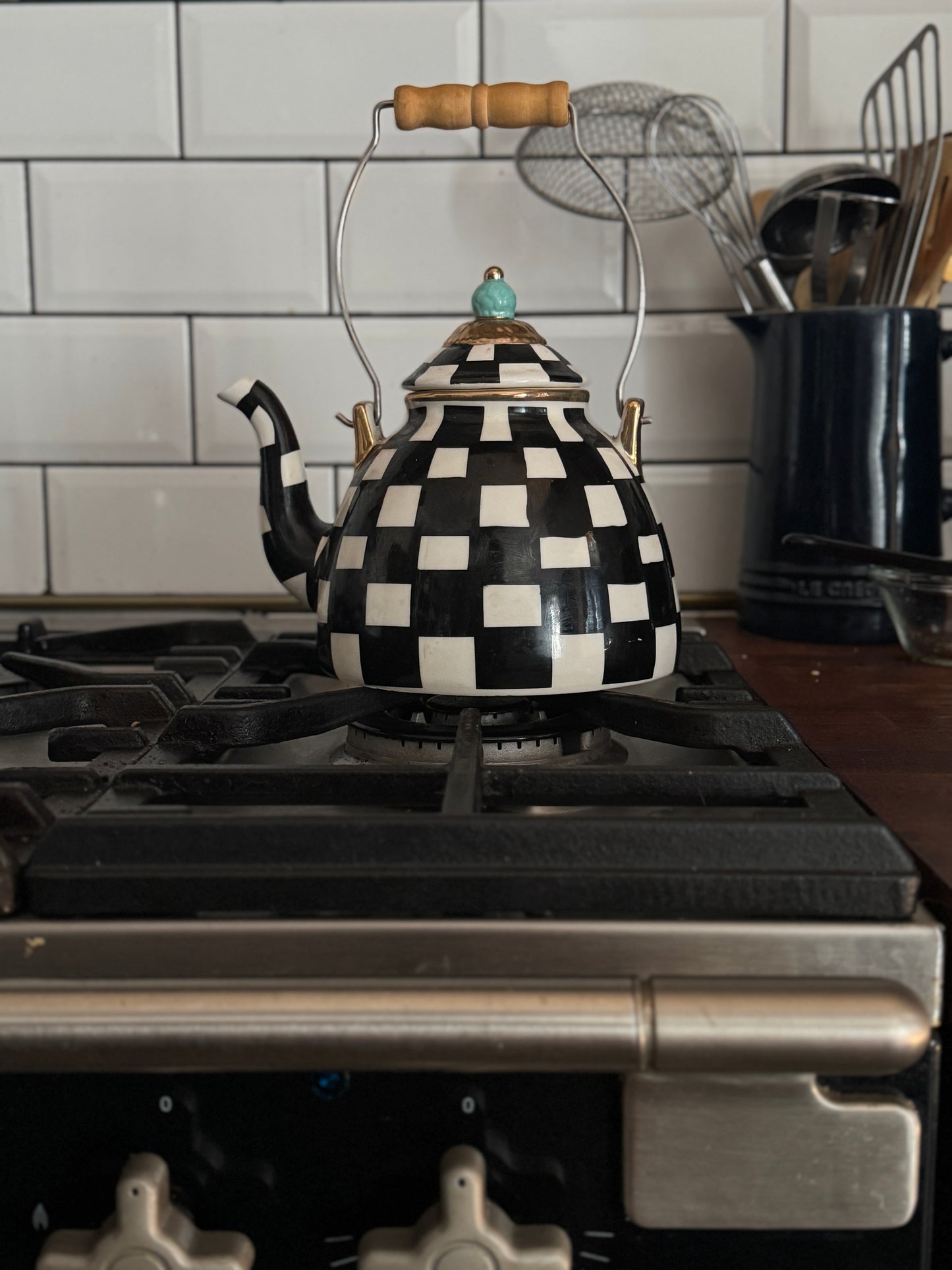 Black & White Checked Ceramic Teapot – Inspired by MacKenzie-Childs Courtly Check – 1.5L Harlequin Tea Pot