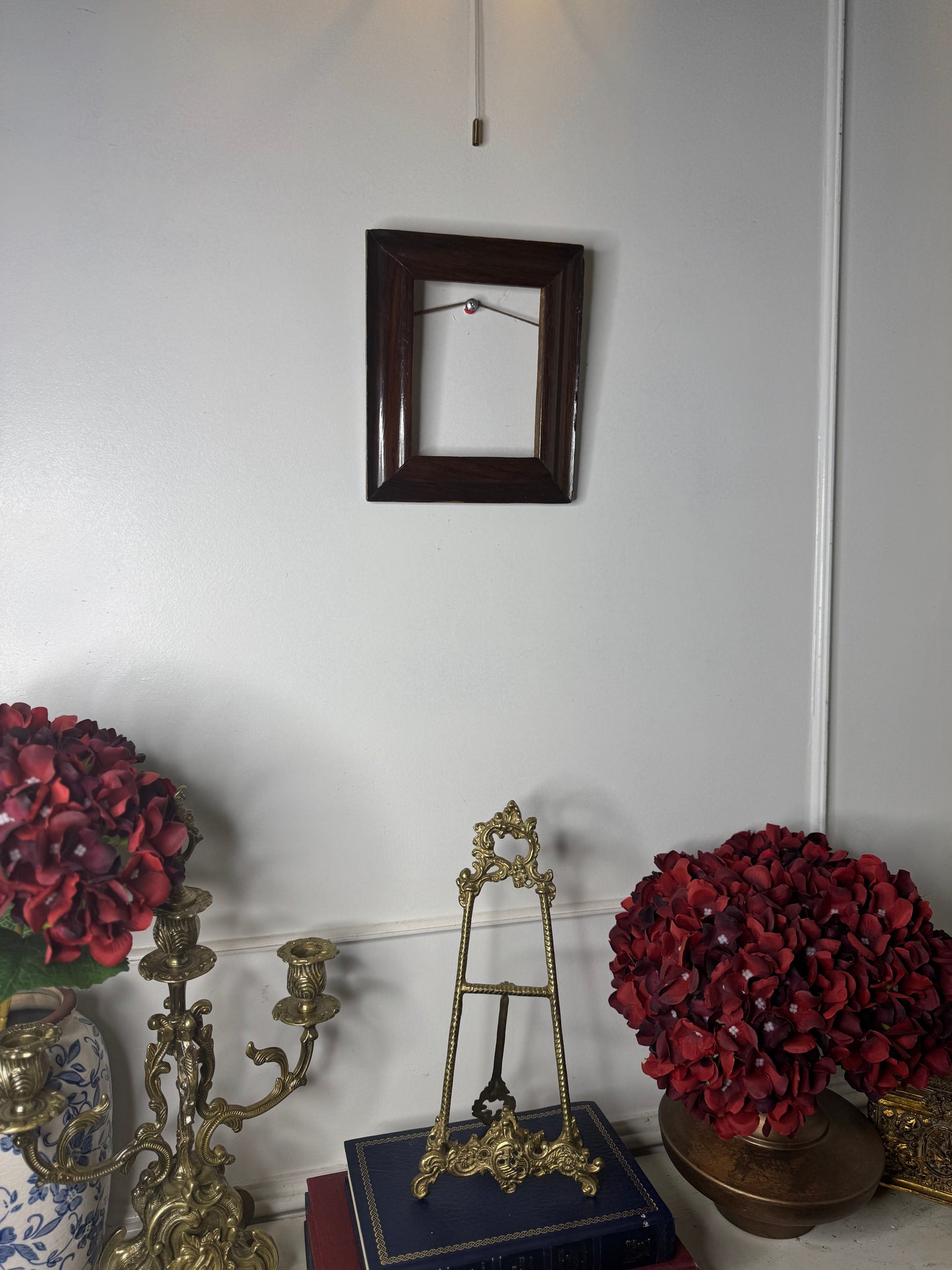 Alpine Heritage – Austrian Hand-Carved Vintage Mini Frame