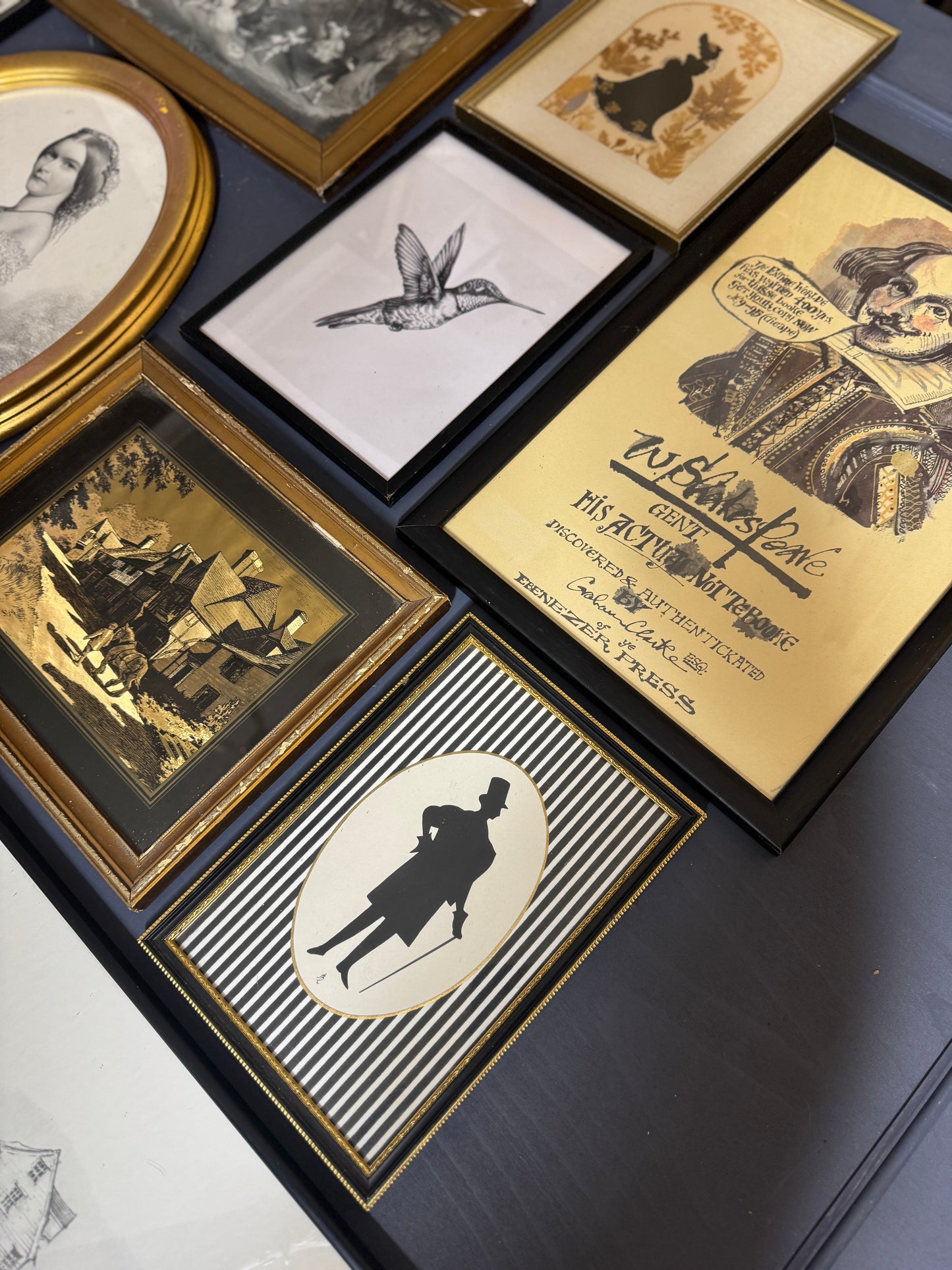 Noir Elegance Collection – Vintage Gallery Wall Set