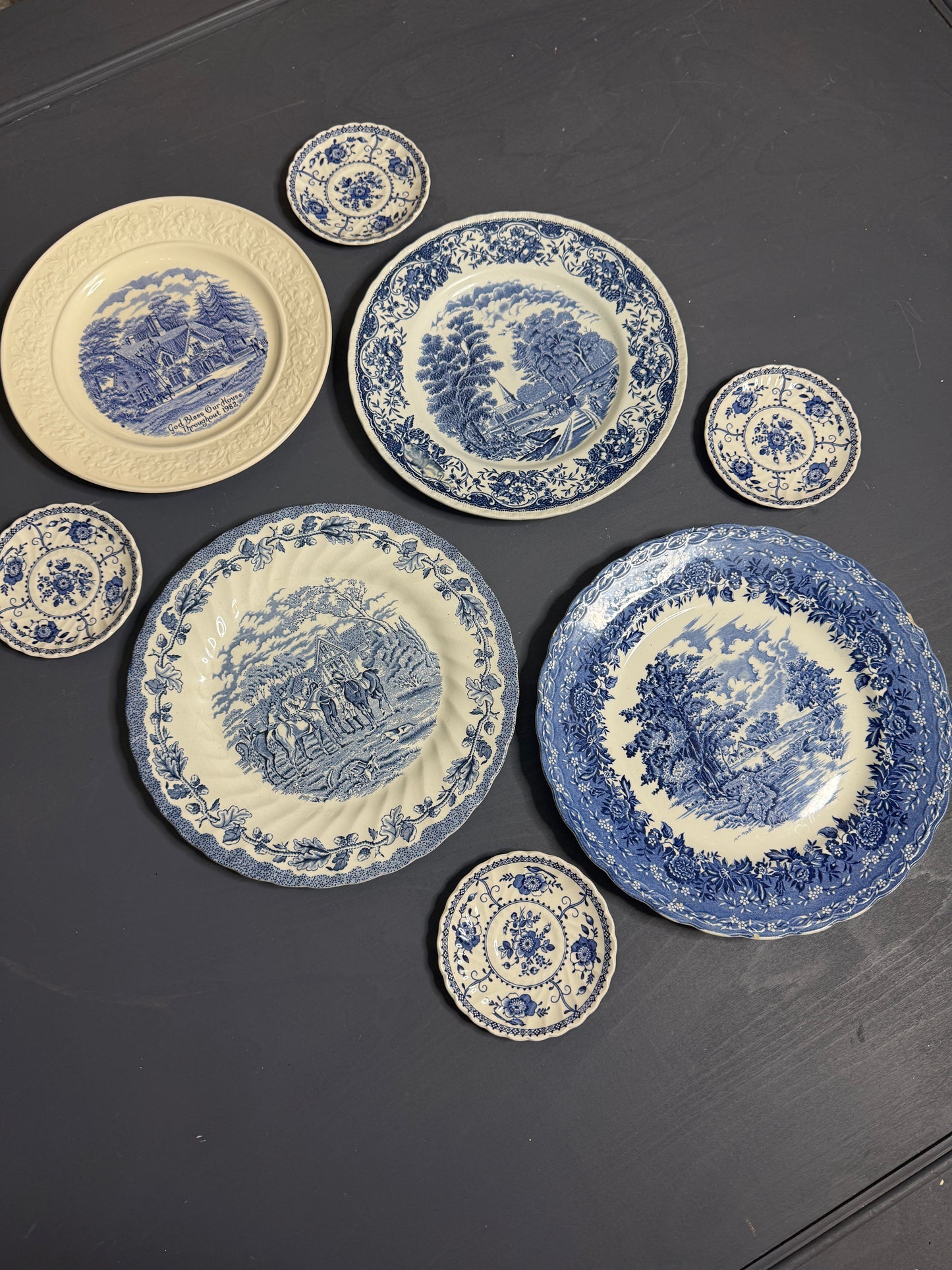 Vintage Kitchen Gallery Wall Set: Blue & White - Willow Style English Plates