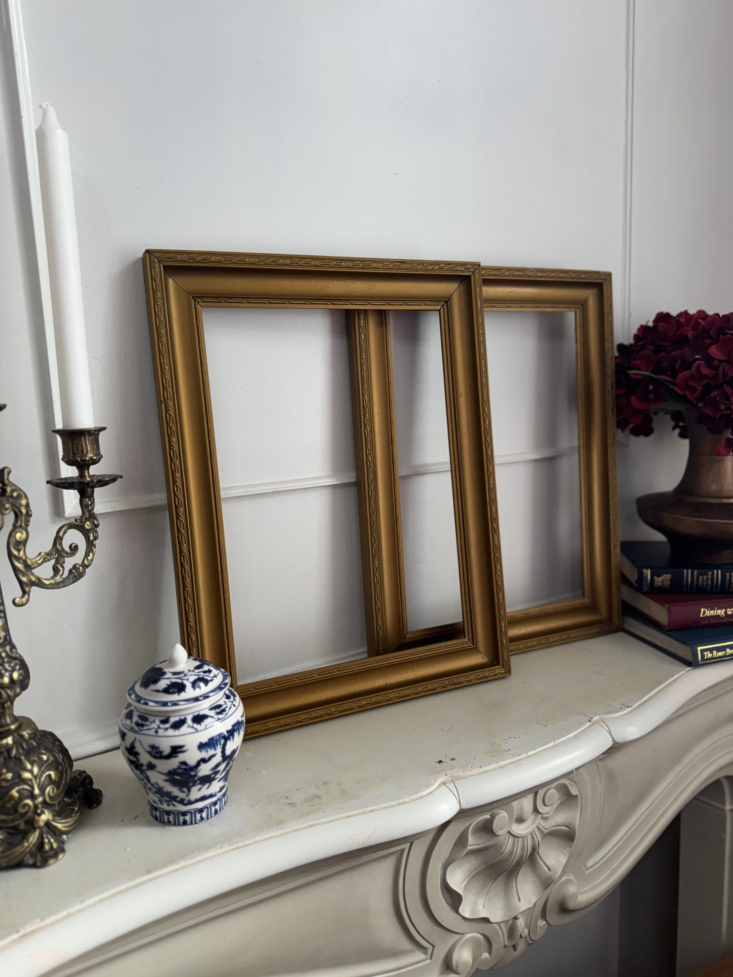 Vintage Gold Ornate Astoria Frame