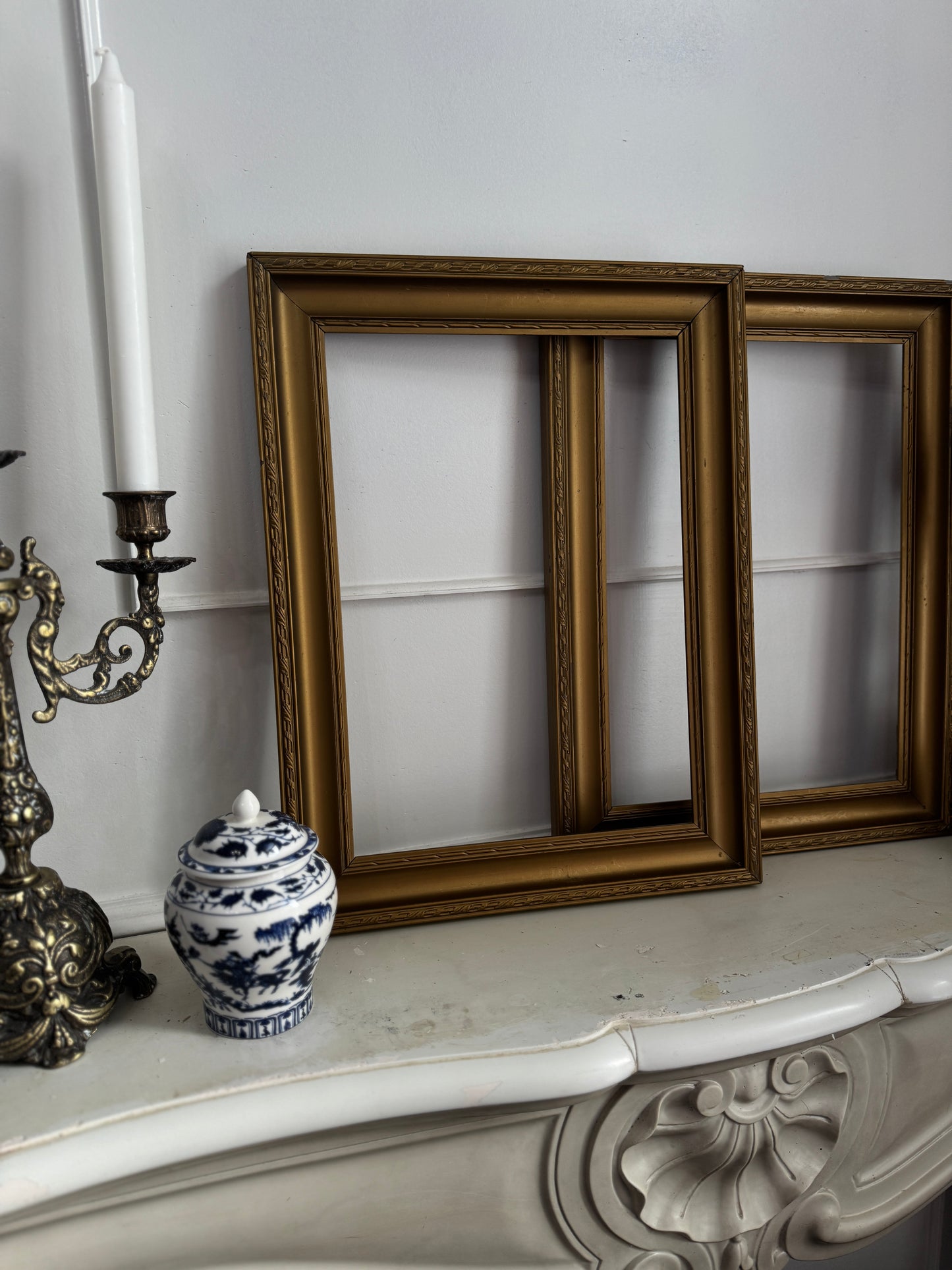 Vintage Gold Ornate Astoria Frame