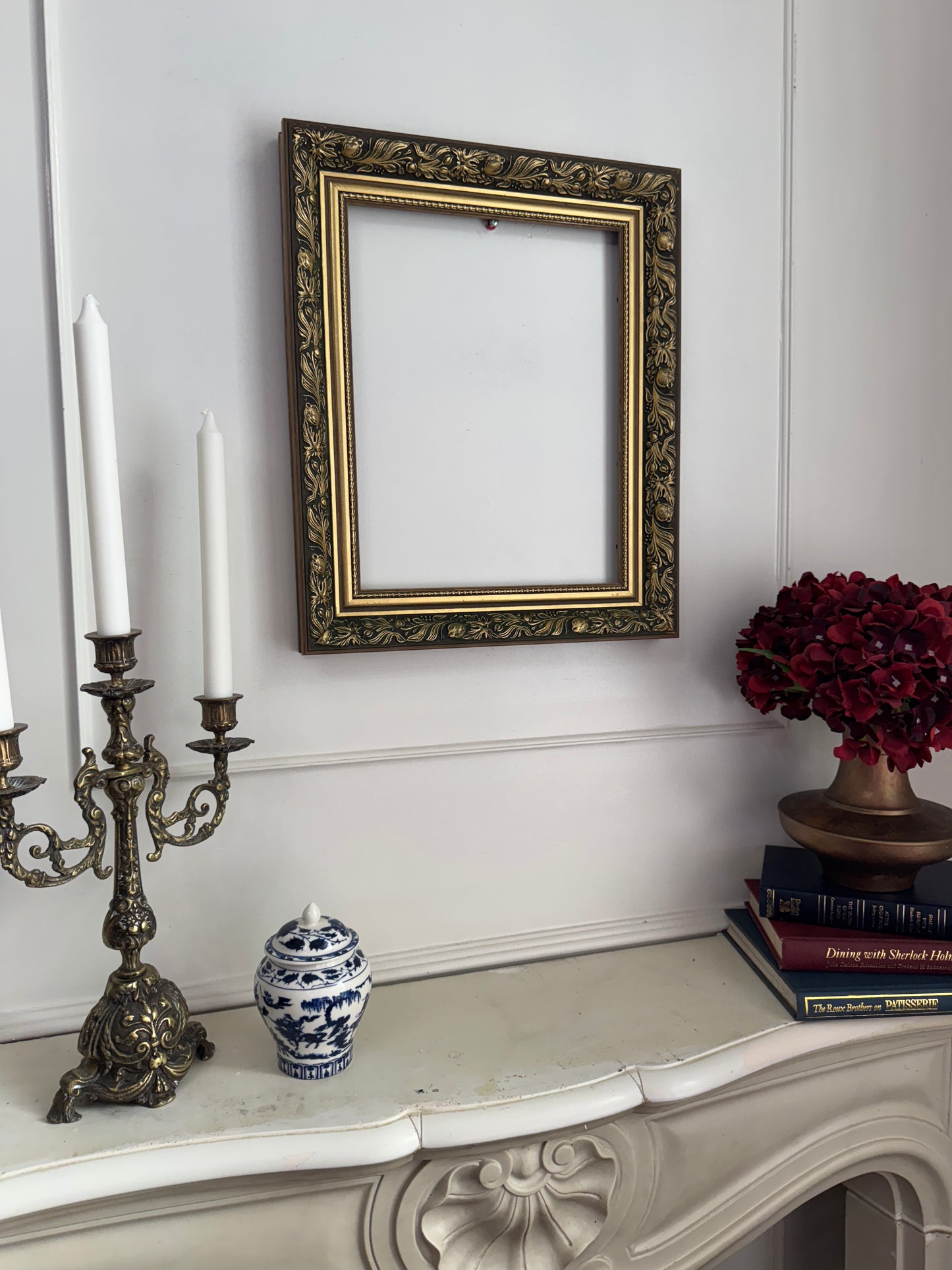 Antique Luxurious Belvoir Ornate Gold Small Frame