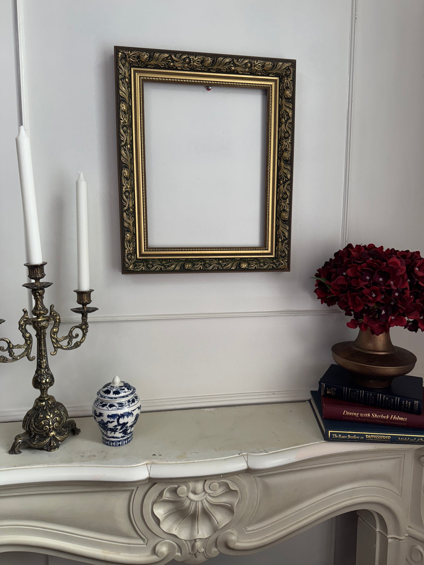 Antique Luxurious Belvoir Ornate Gold Small Frame