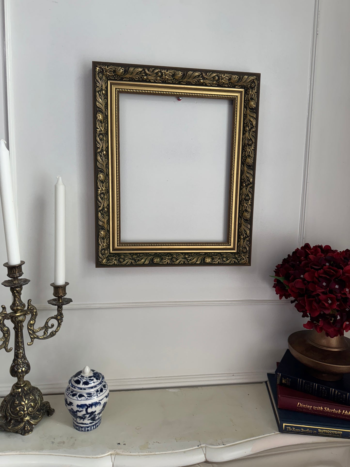 Antique Luxurious Belvoir Ornate Gold Small Frame
