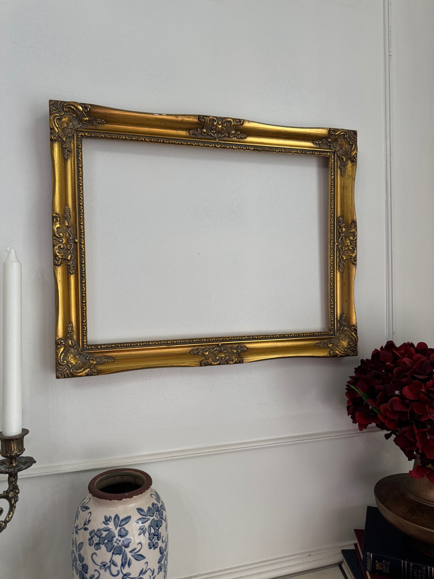 Antique Gold Frame Ornate Montreval Frame