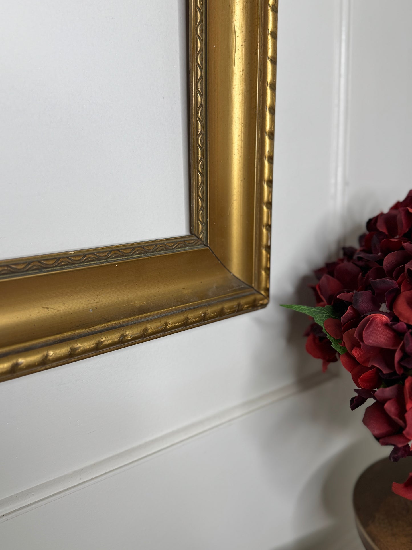 Gilt Thick Ornate Antique Vionne Frame