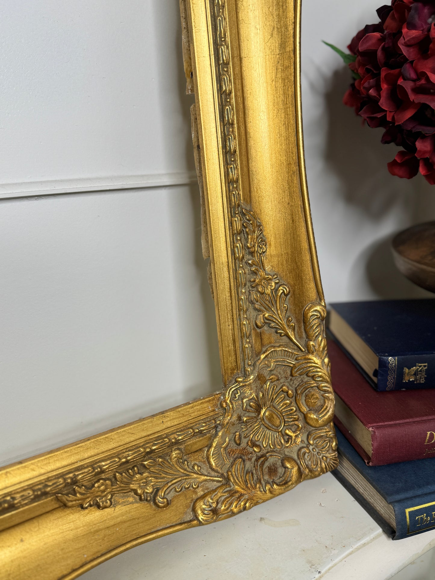Large Thick Extra Ornate Gilt Gold Sorélle Frame