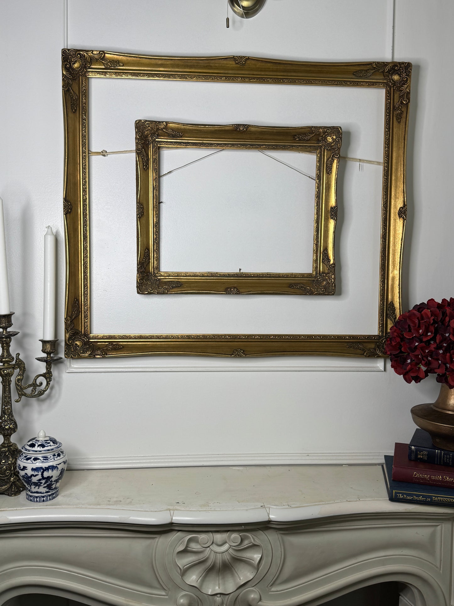 French Styled Premade Gallery Set with Sorélle Frame Set