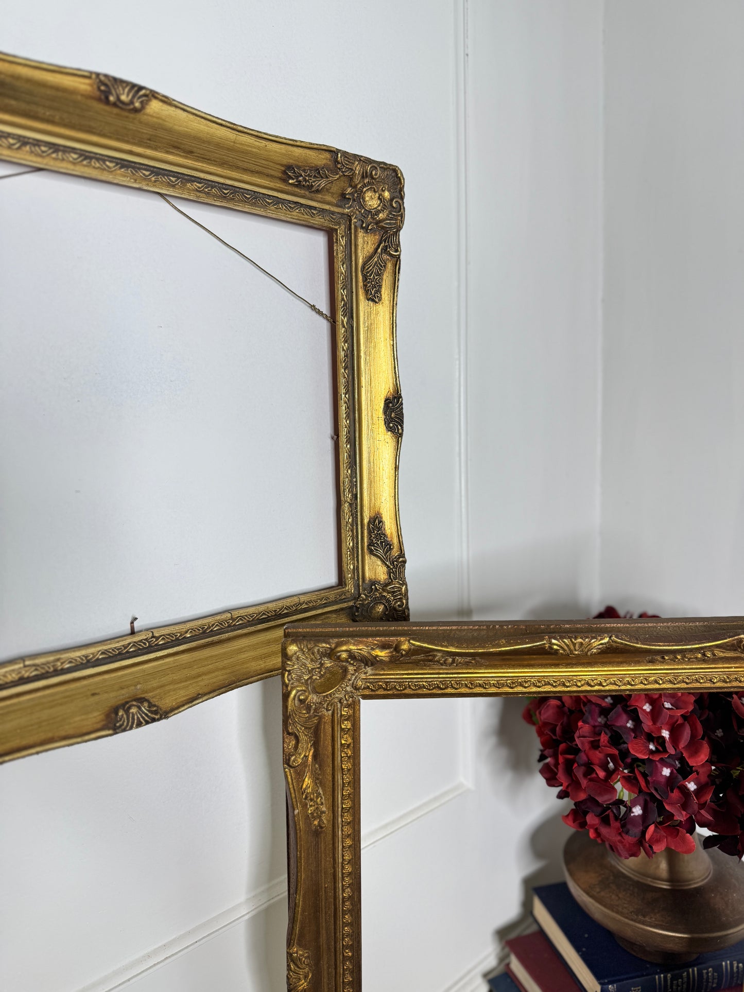 Vintage Ornate Sorélle Frame
