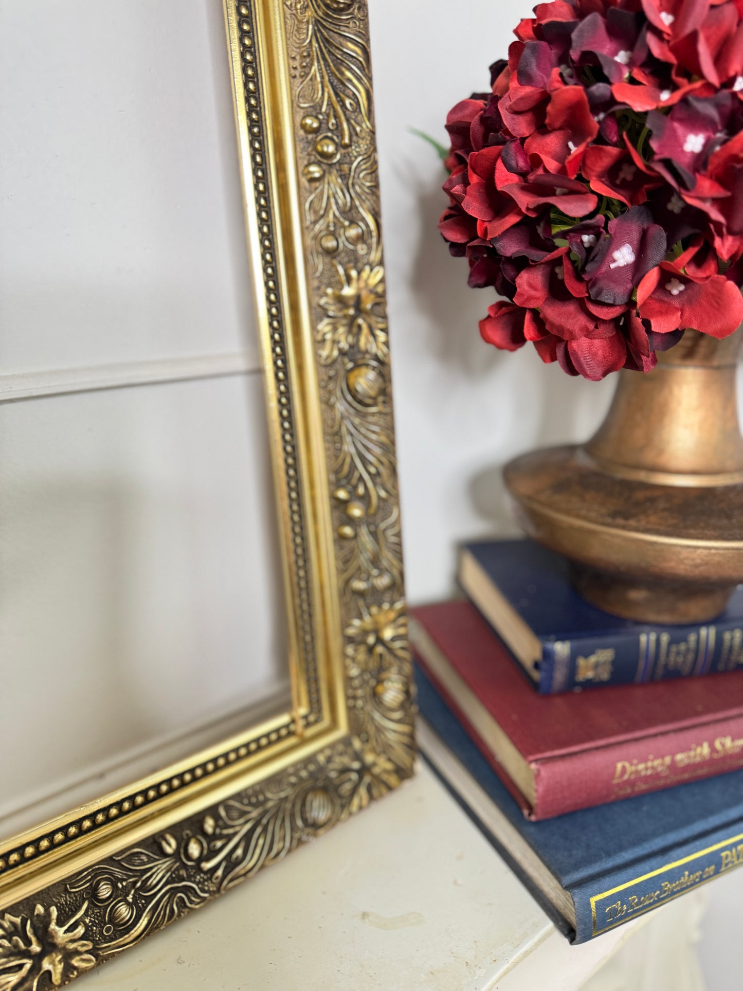Antique Luxurious Belvoir Ornate Gold Frame