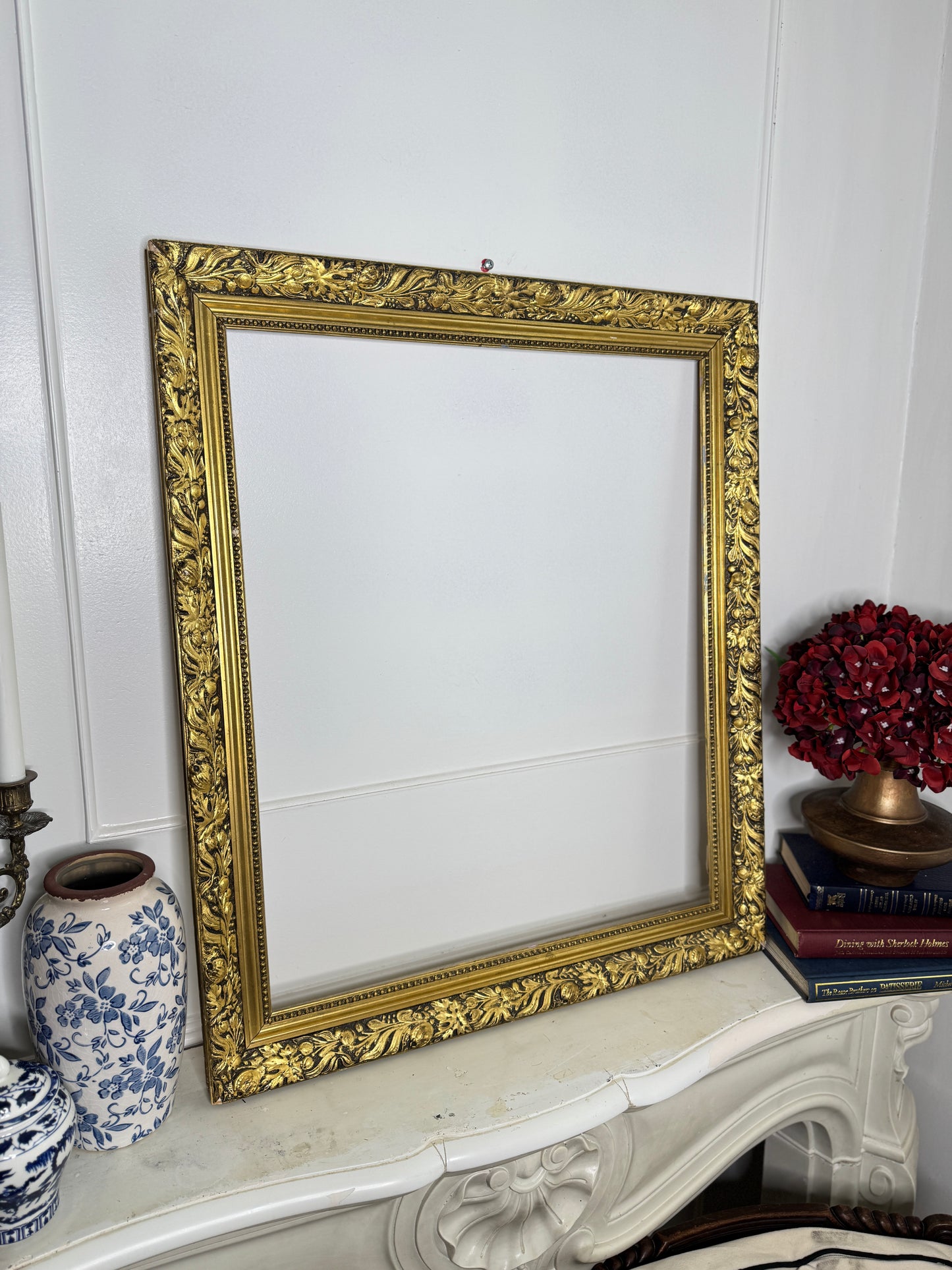 Antique Luxurious Belvoir Ornate Gold Medium Frame