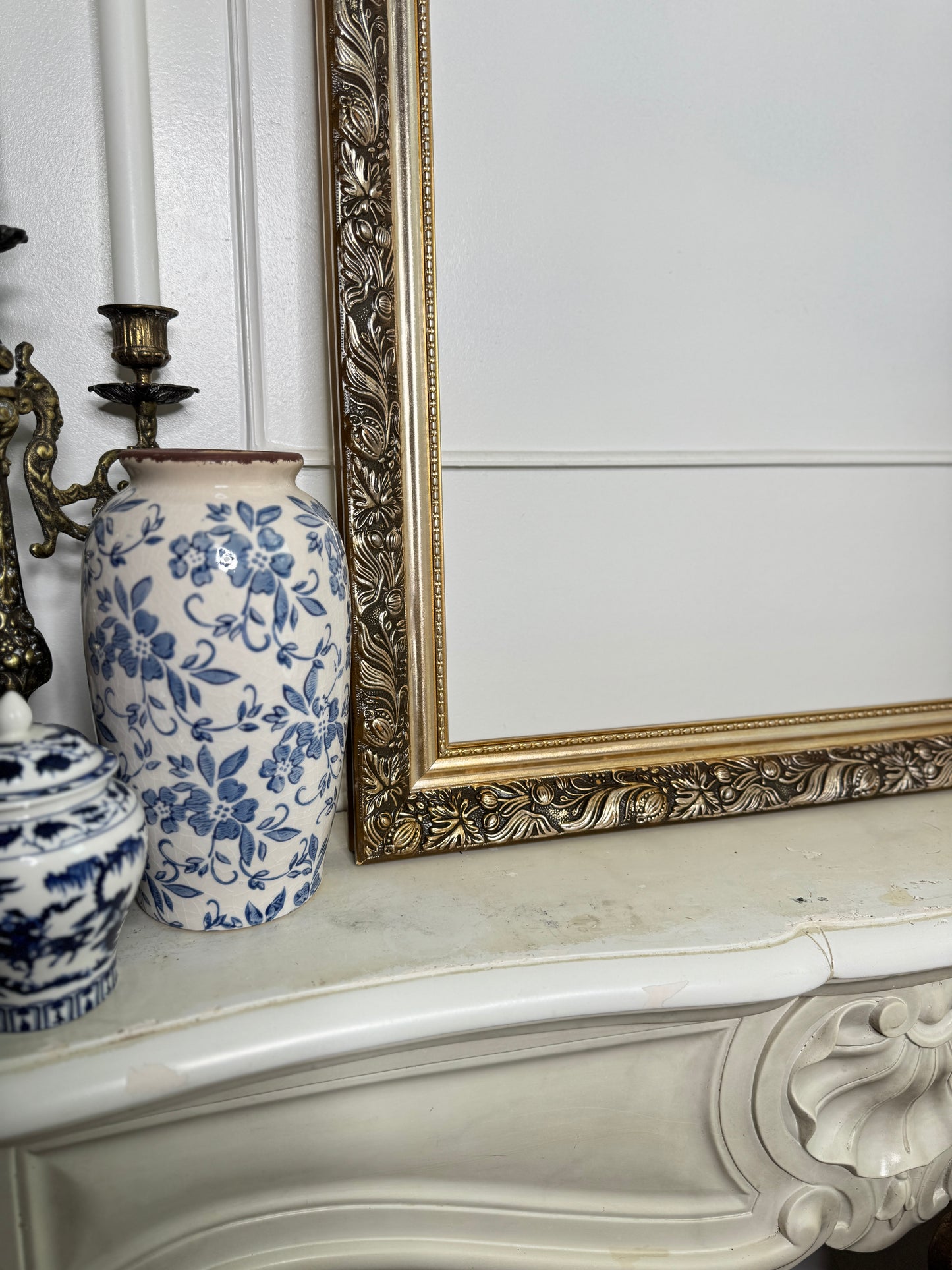 Antique Large Luxurious Belvoir Ornate Gold Frame