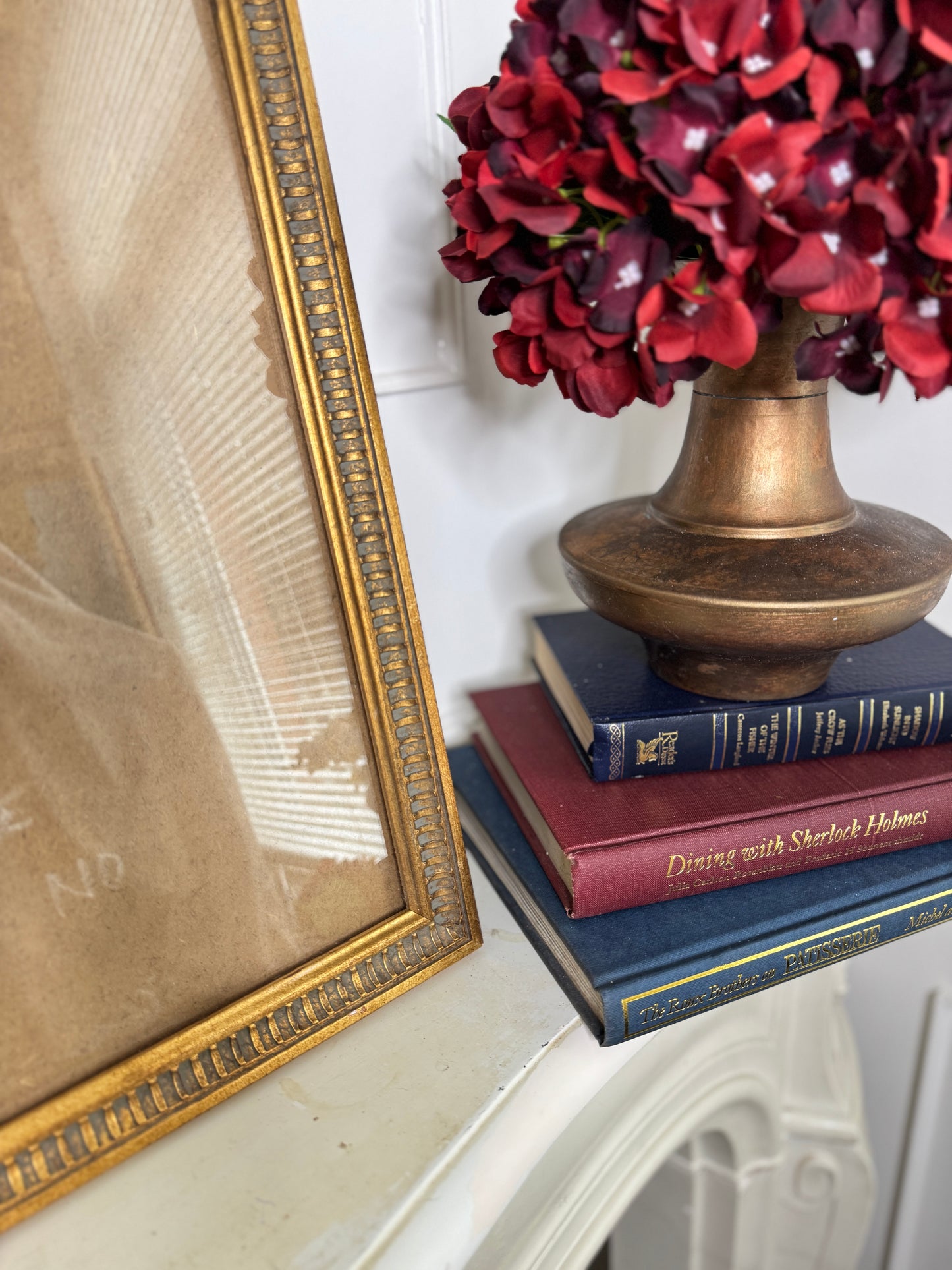 Antique Unique Edge Gold & Grey Themed Camberleigh Frame