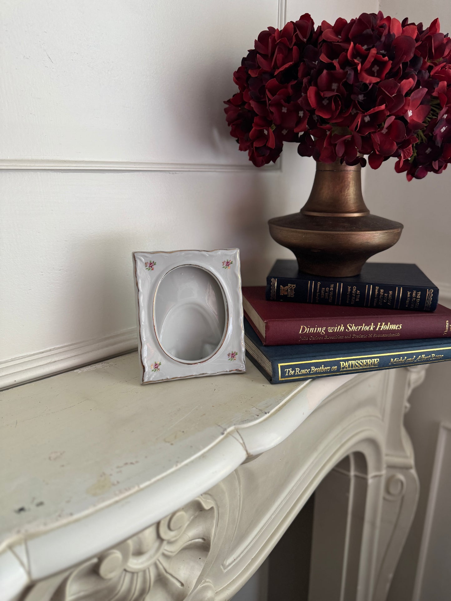 Vintage Small Ceramic Photo Frame – Unique Handcrafted Design