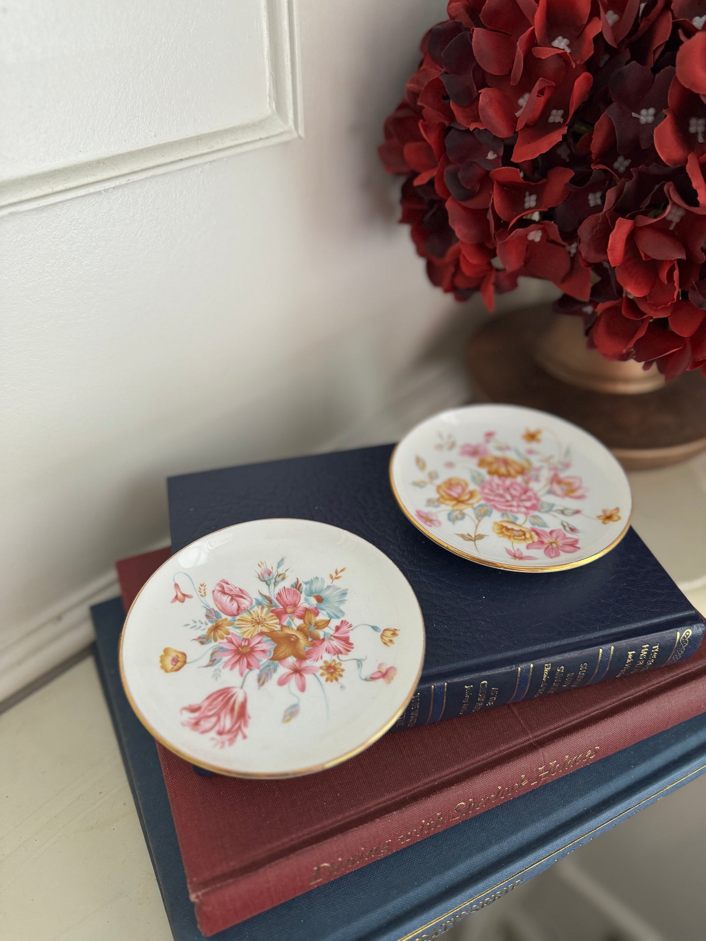 Vintage Ceramic Matching Mini Wall Plate Pair
