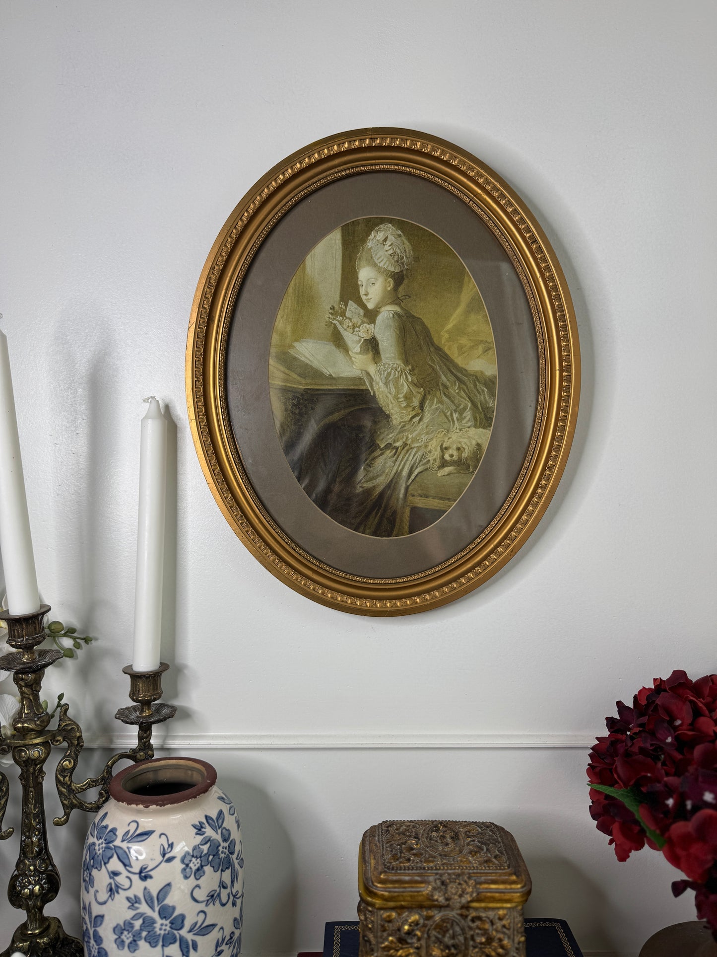 Elegant Antique Wall Art in Oval Gold Wooden Frame