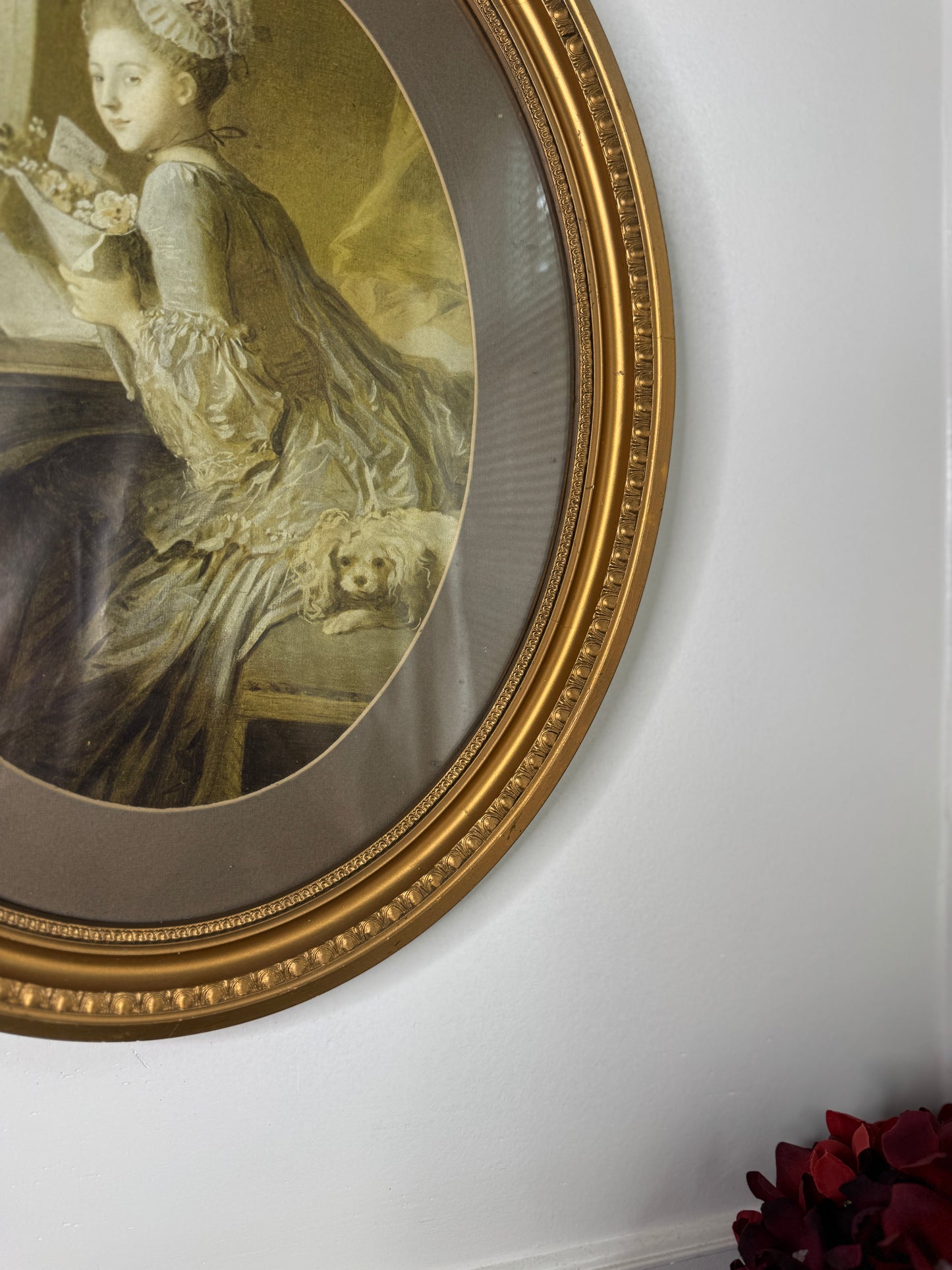 Elegant Antique Wall Art in Oval Gold Wooden Frame