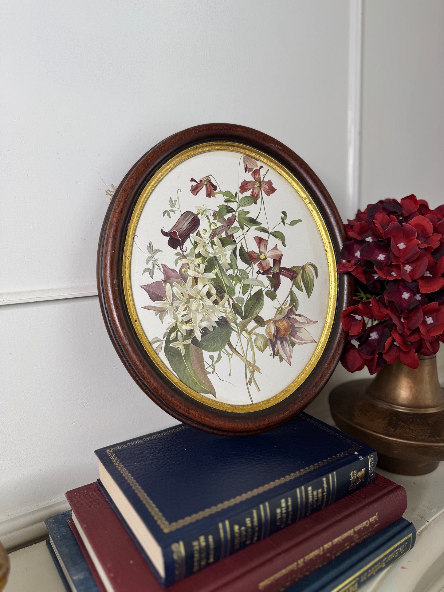 Vintage Wooden Medium Oval Frame with Gold Trim
