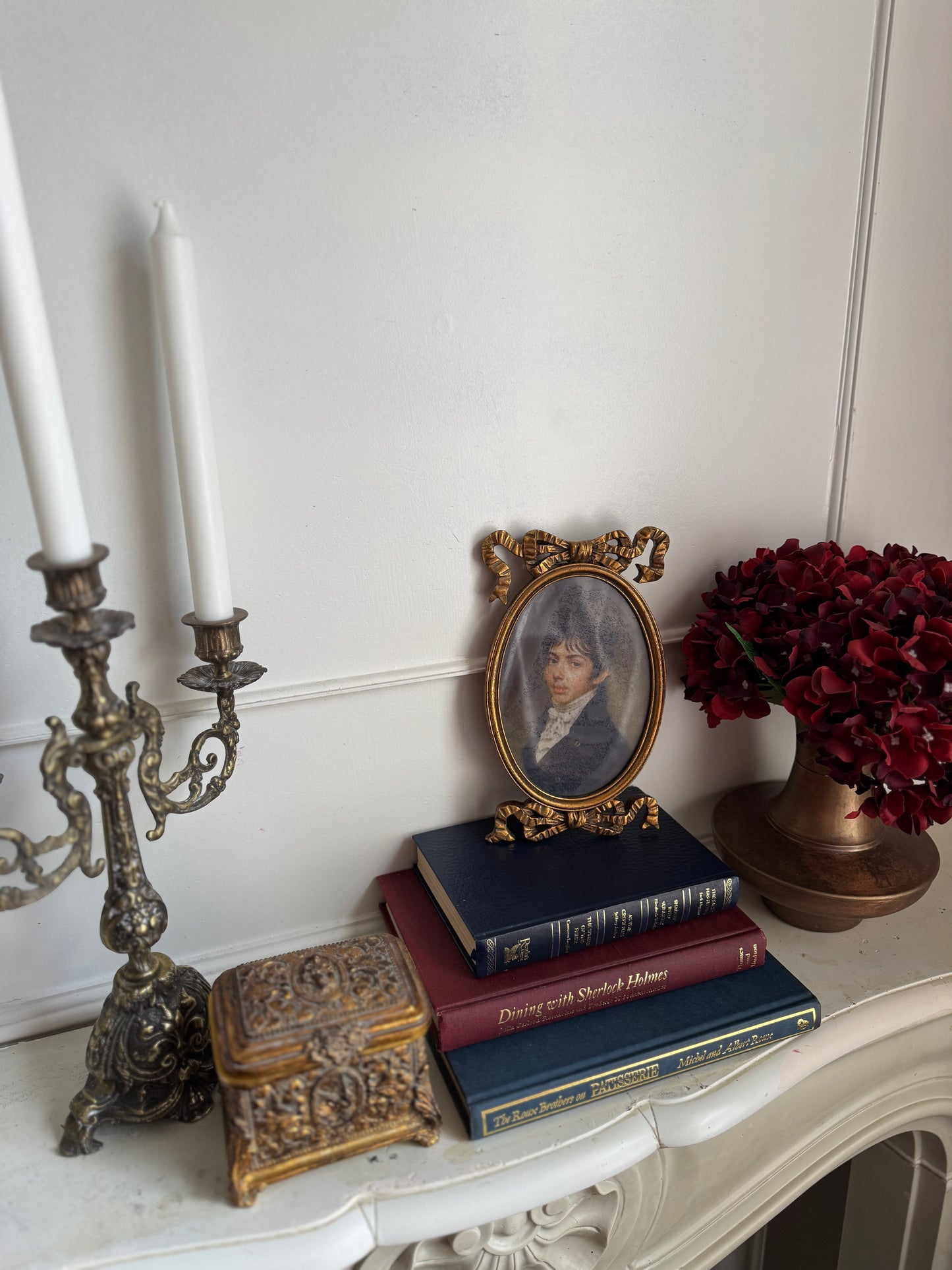 Victorian Picture in Ornate Gold Ribbon Gilt Frame