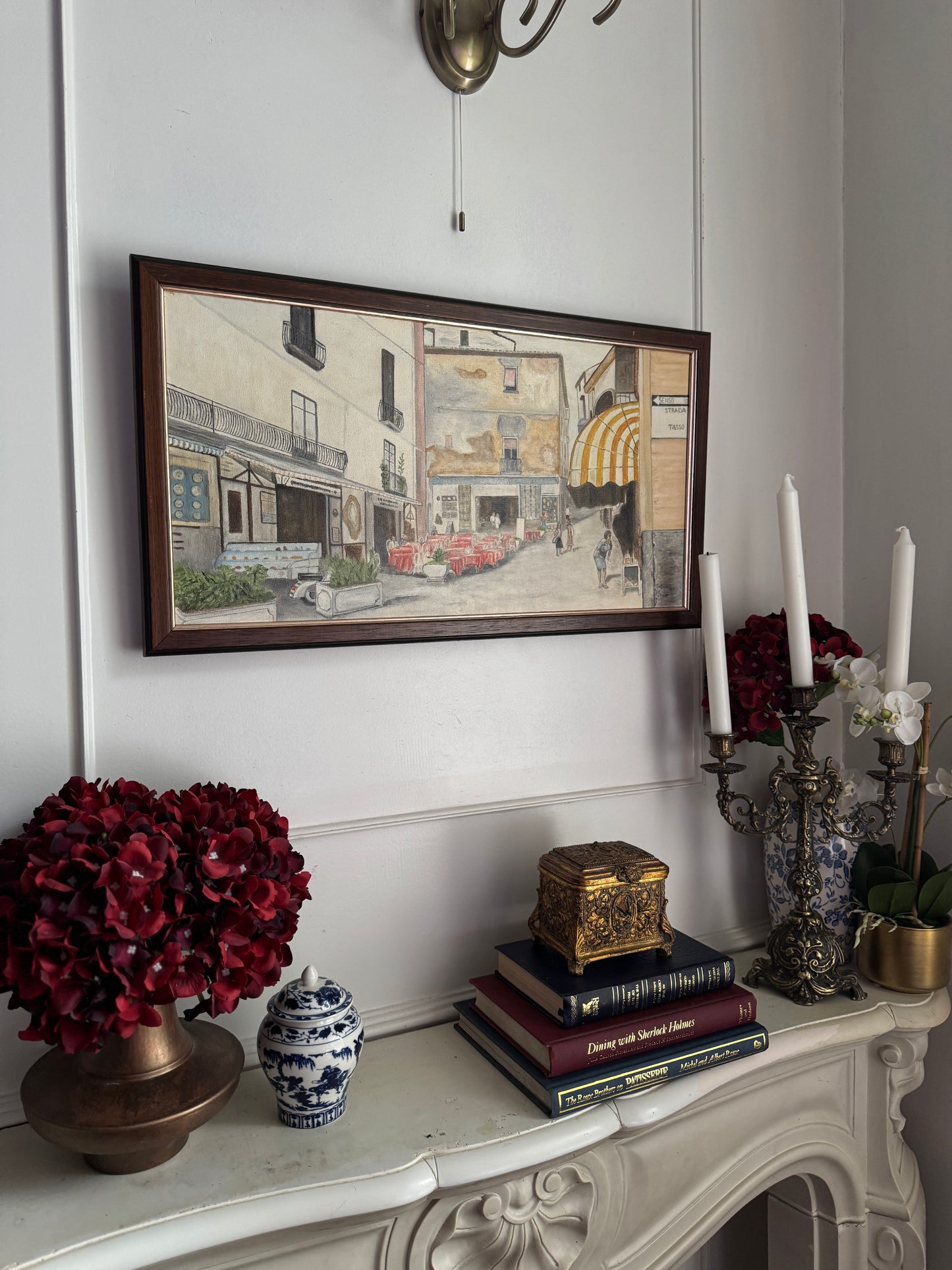 Sunlit Sorrento Alleyways - Original Oil Painting by N.G. Reynolds