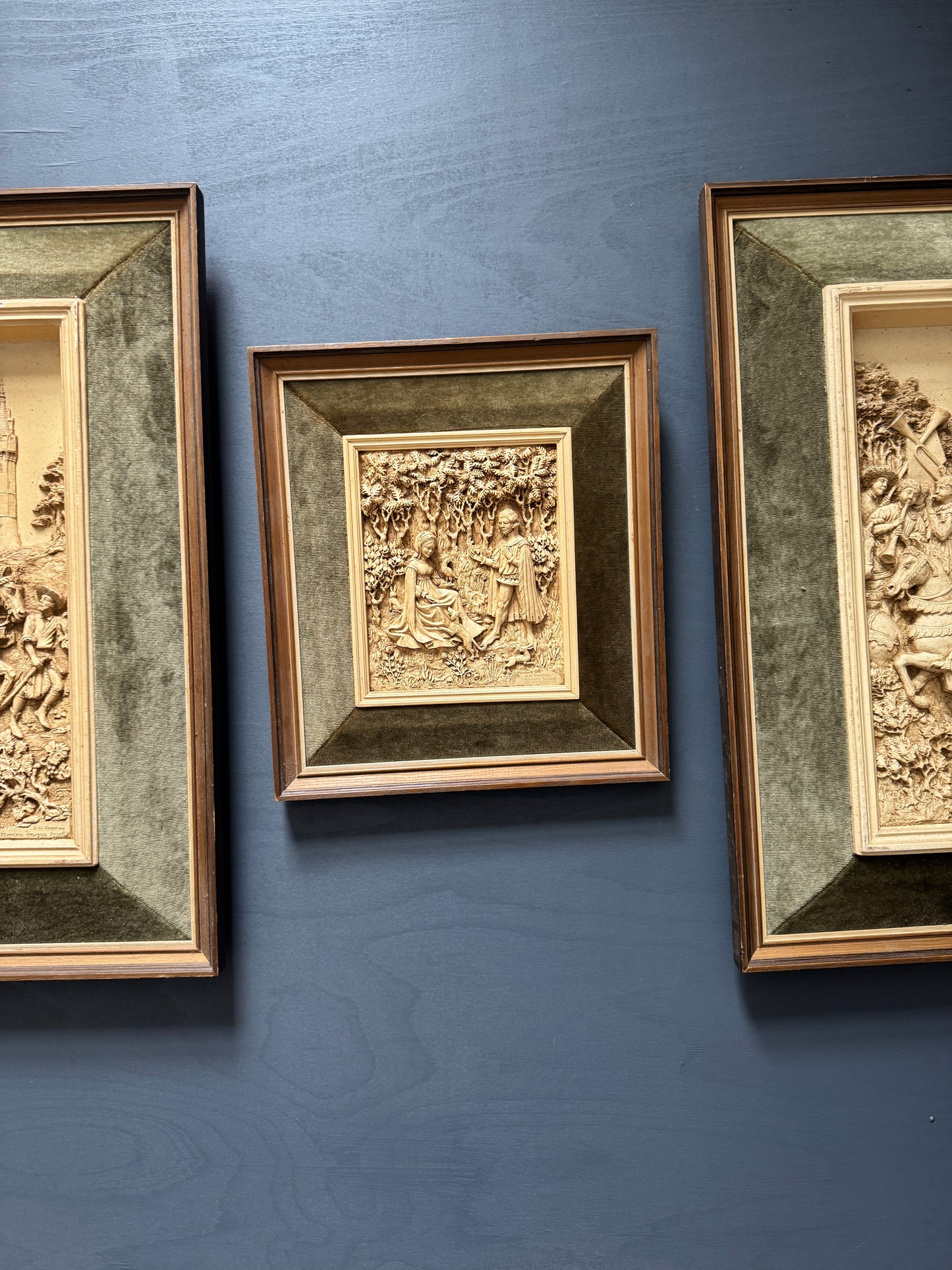 Vintage D.H. Moreton 1979 Marcus Designs Wall Plaque Set