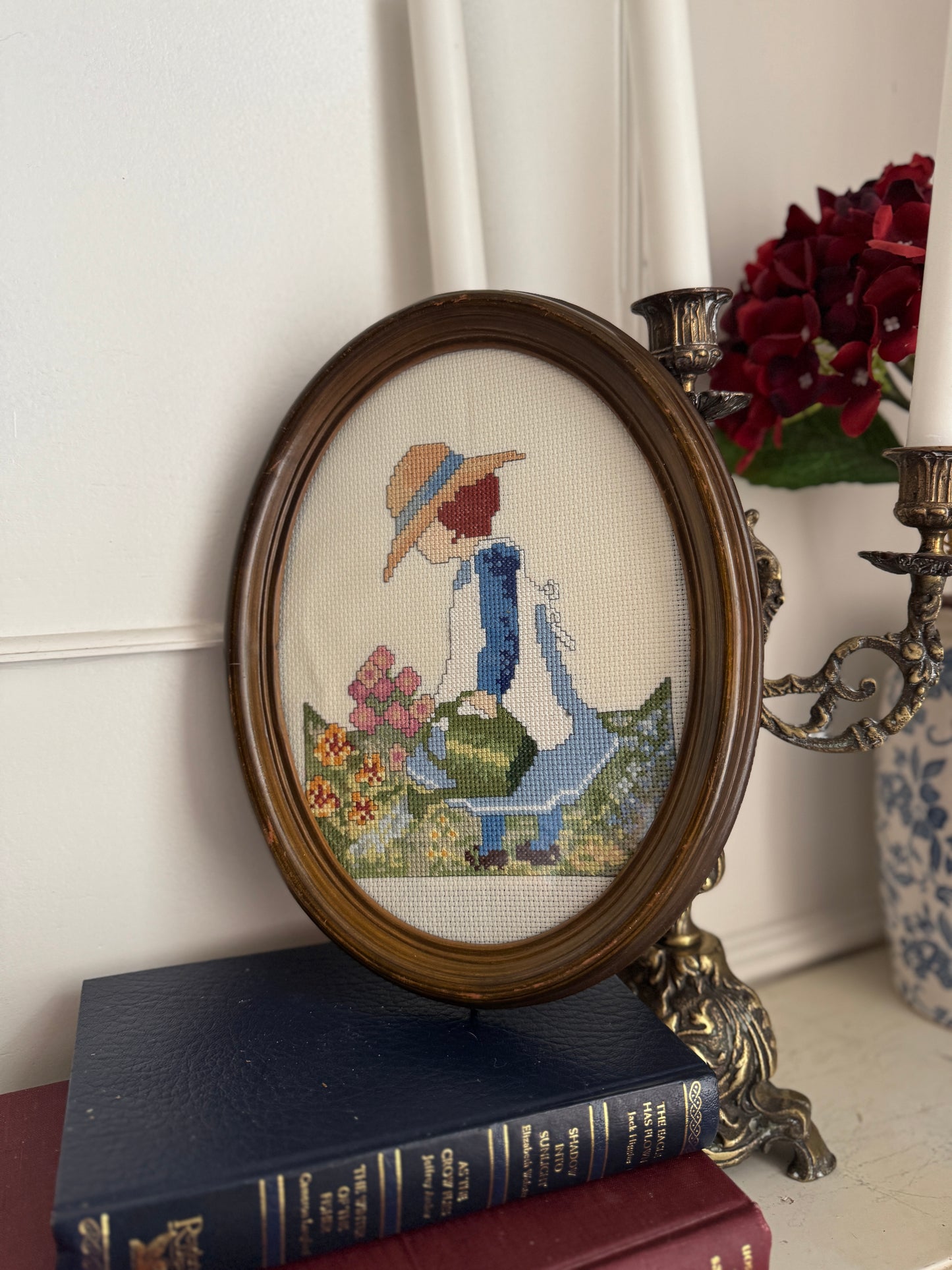 Threaded Legacy – Vintage Embroidery Oval Duo Set