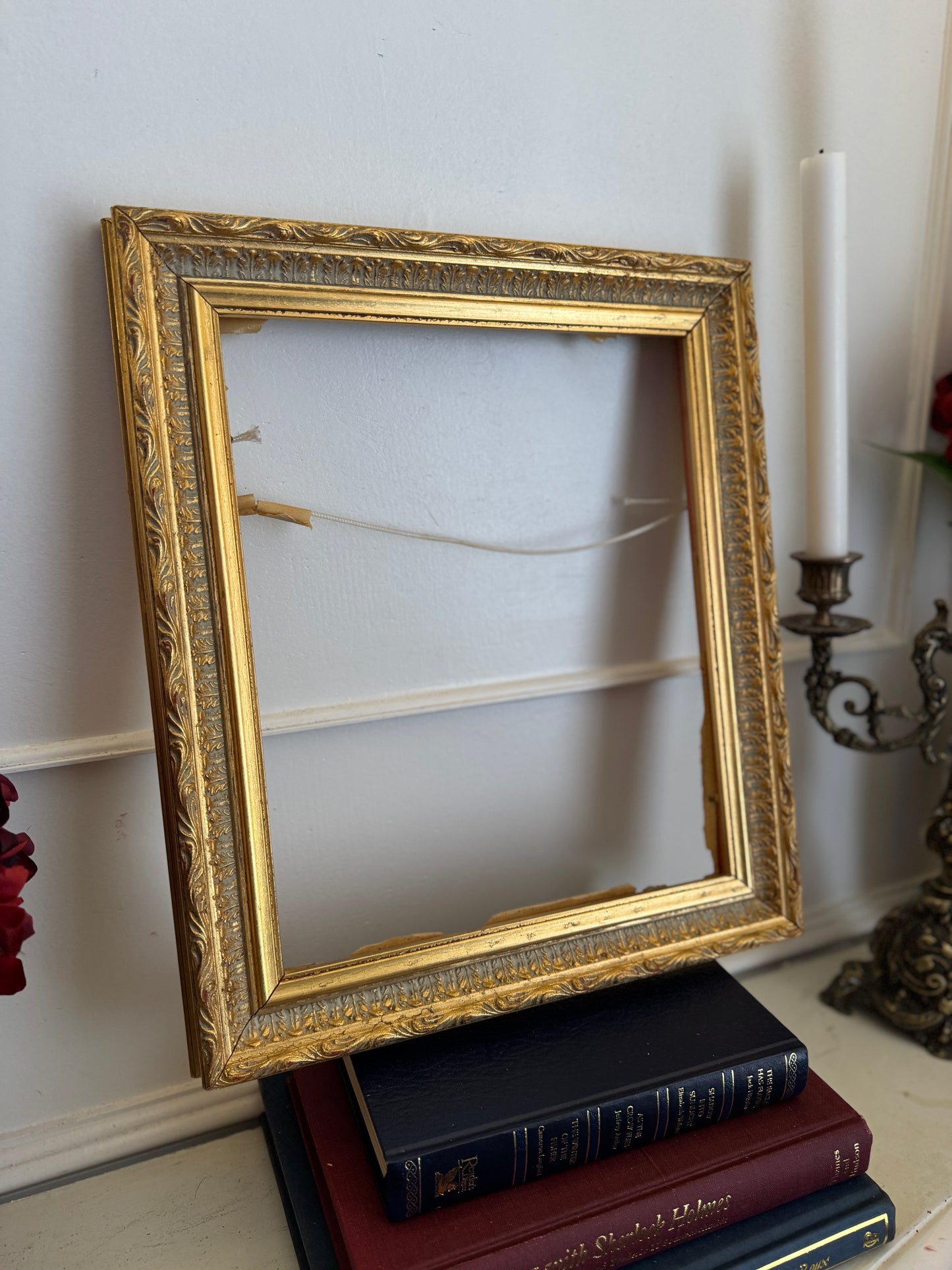 Monte Carlo Vintage Heavy Ornate Gold Frame