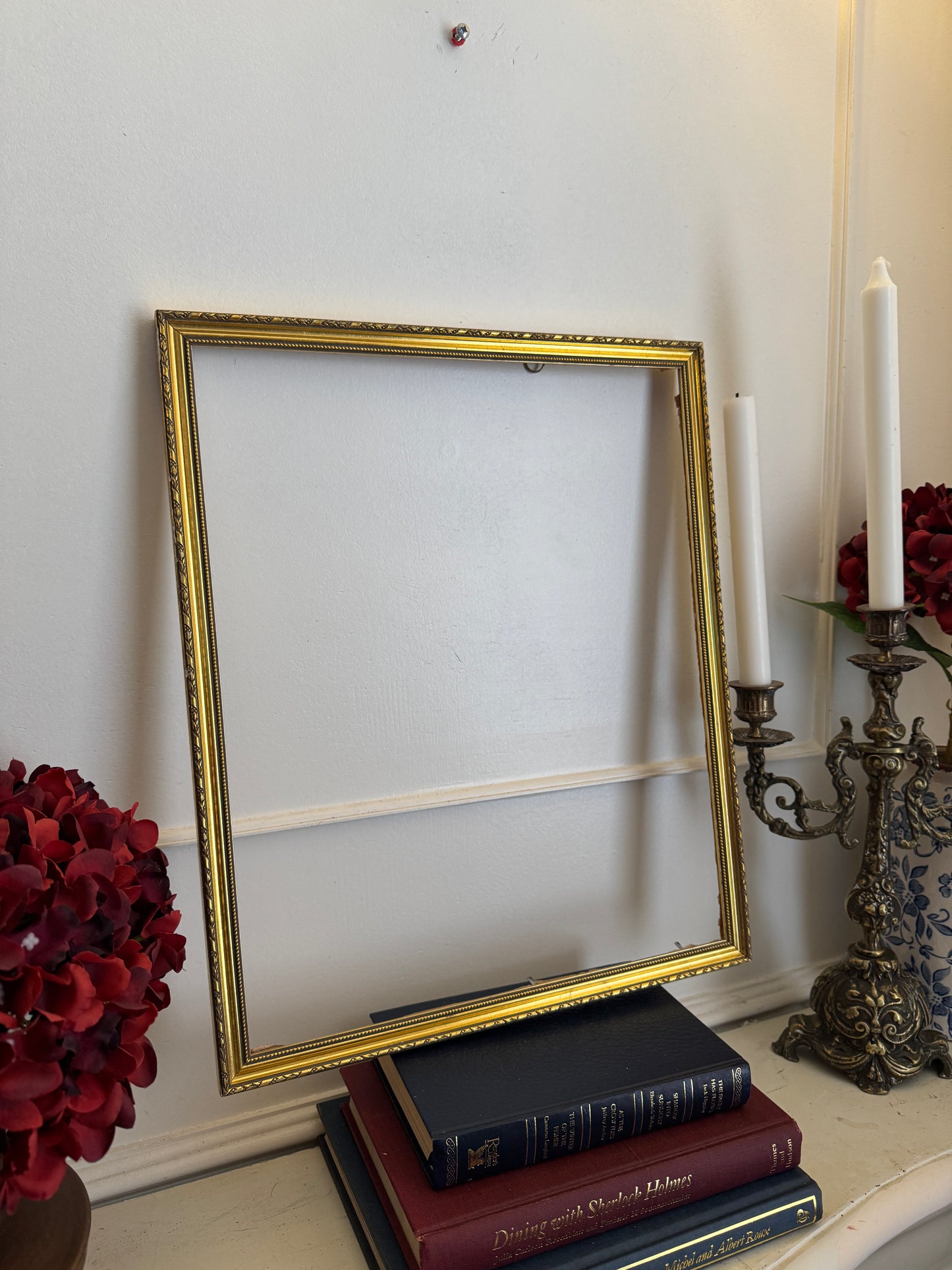 Vintage Gilt Slim Antique Gold Milan Frame