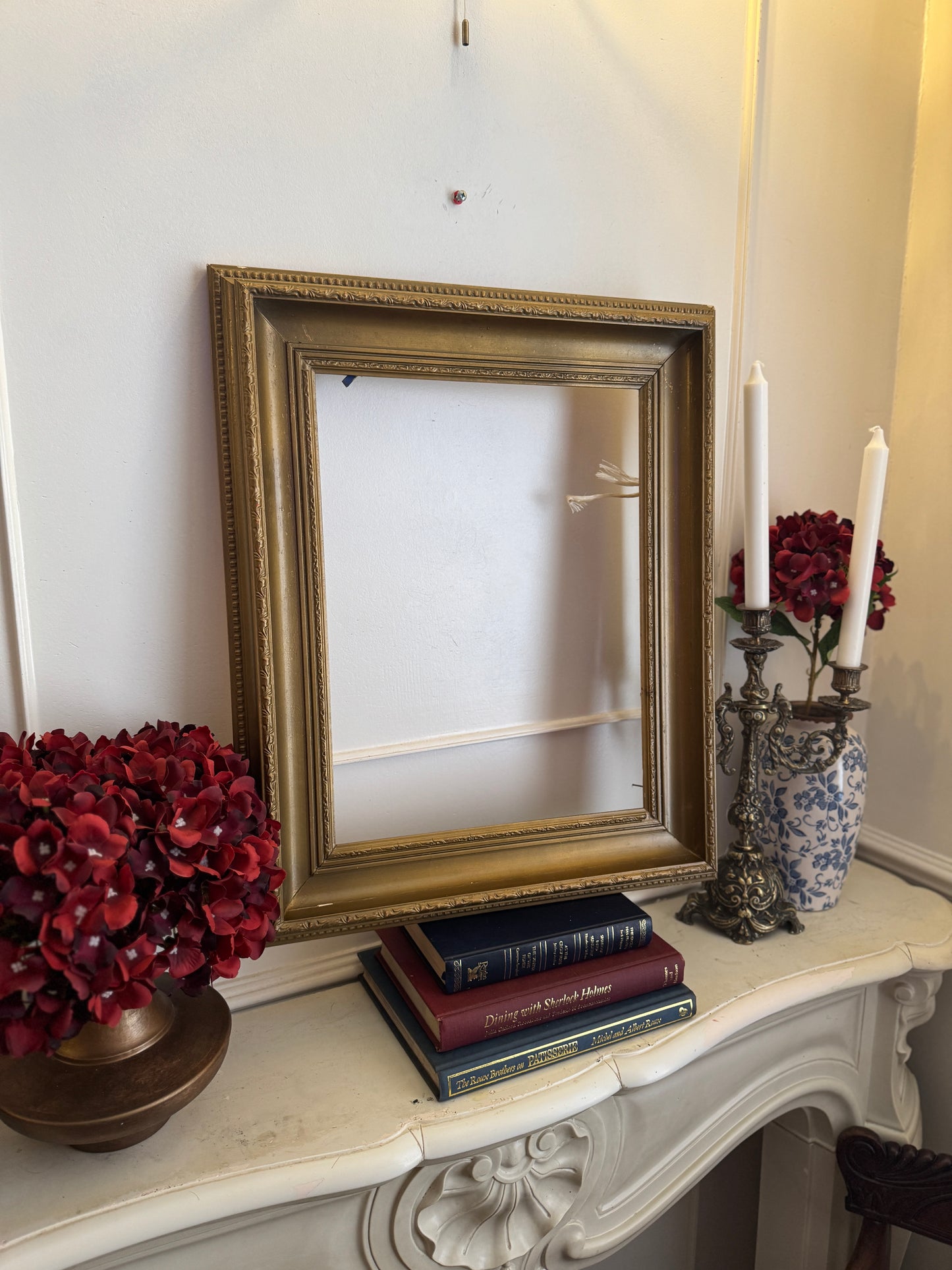 Lucerne Extra Thick Slim-Trim Heavy Antique Gold Frame
