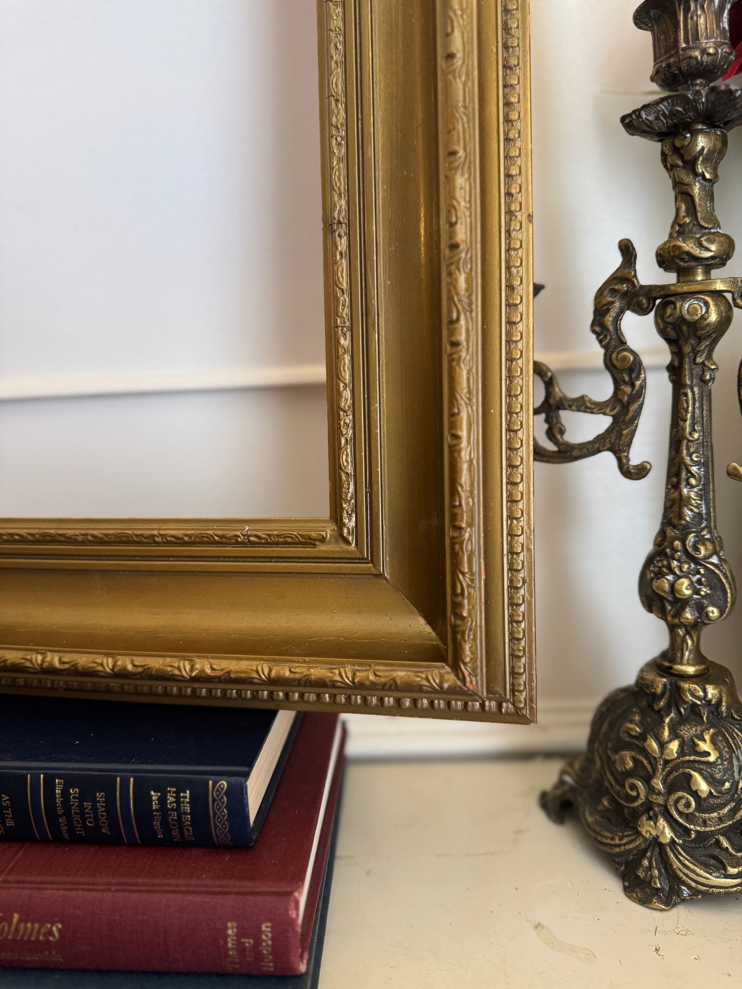 Lucerne Extra Thick Slim-Trim Heavy Antique Gold Frame