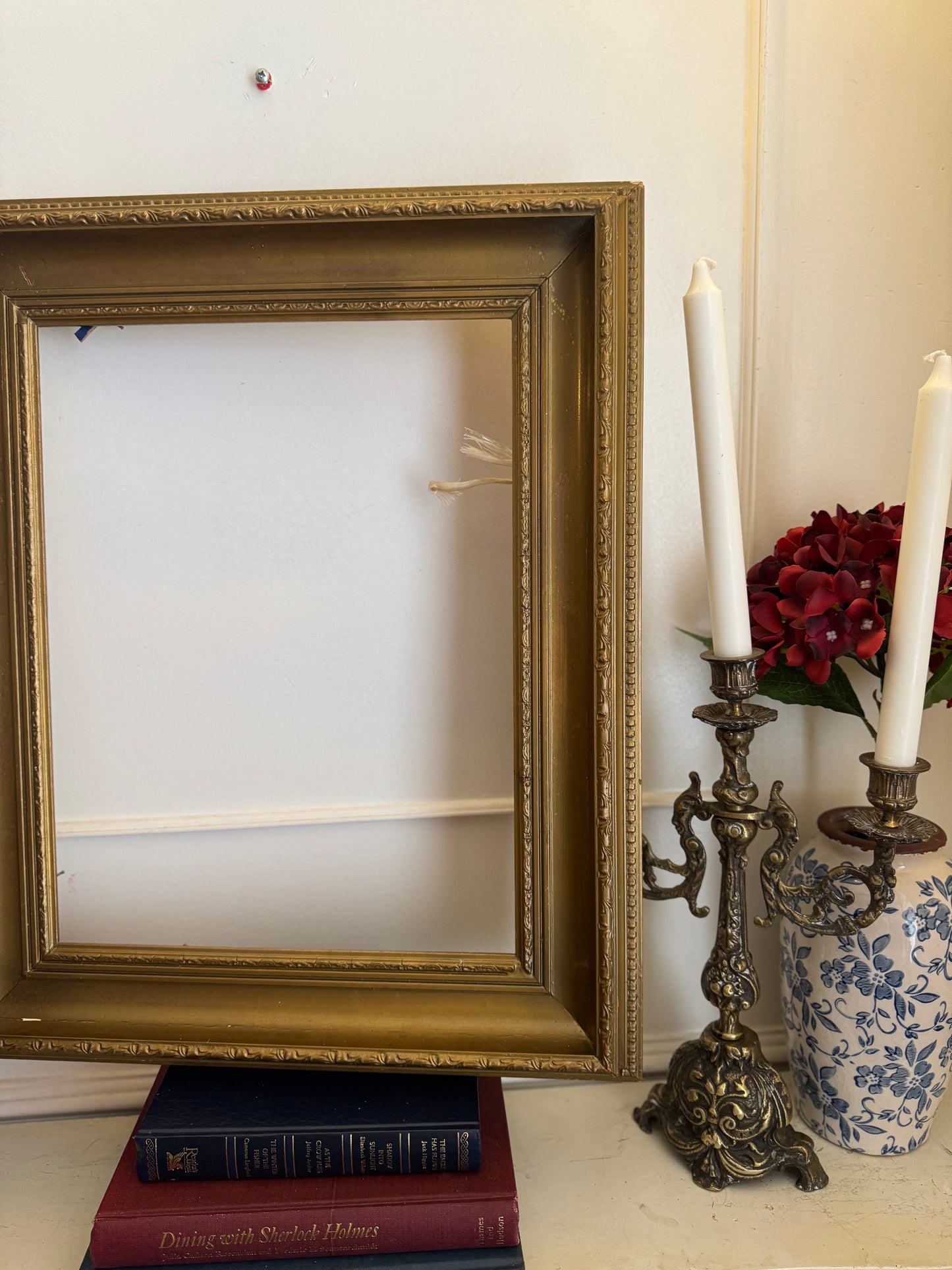 Lucerne Extra Thick Slim-Trim Heavy Antique Gold Frame