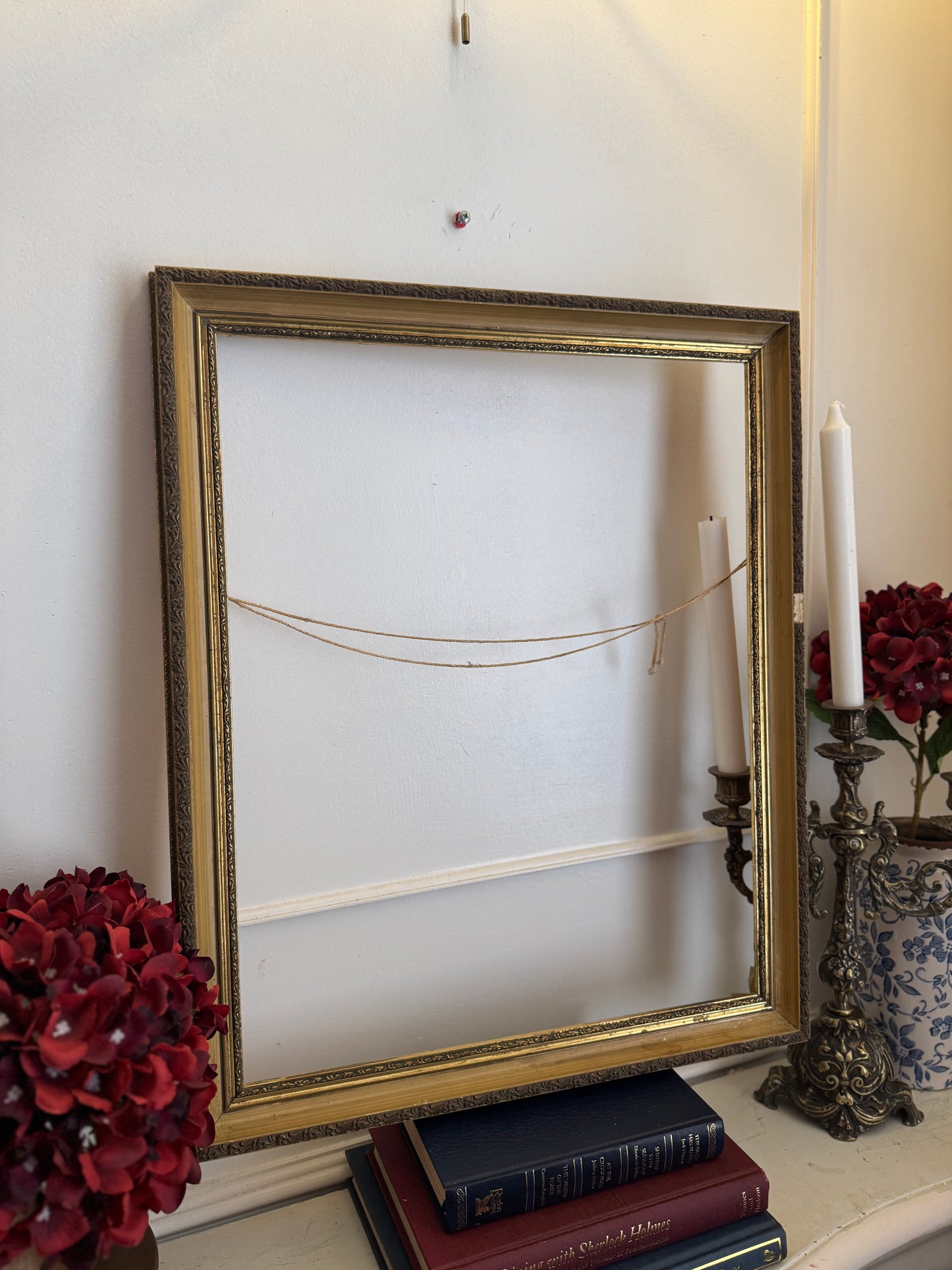 Antibes Vintage Ornate Gold Frame
