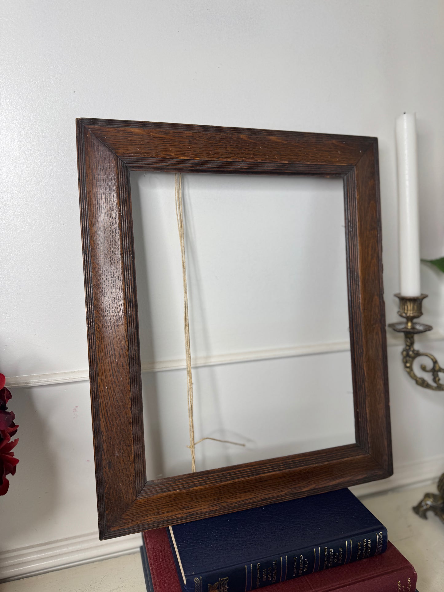 The Balmoral – Antique Solid Wood Frame