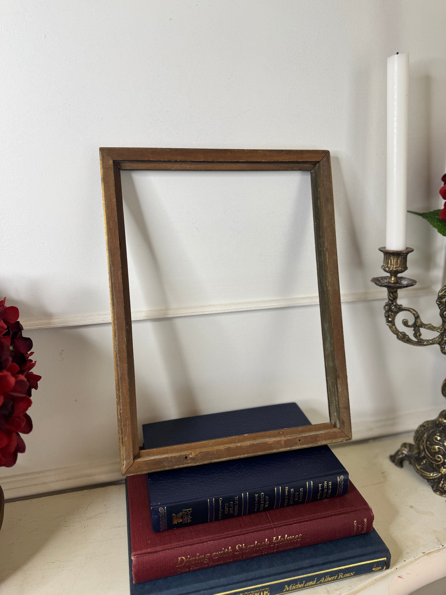 The Bellagio – Gilt Vintage Wooden Frame with Gold & Dark Green Trim