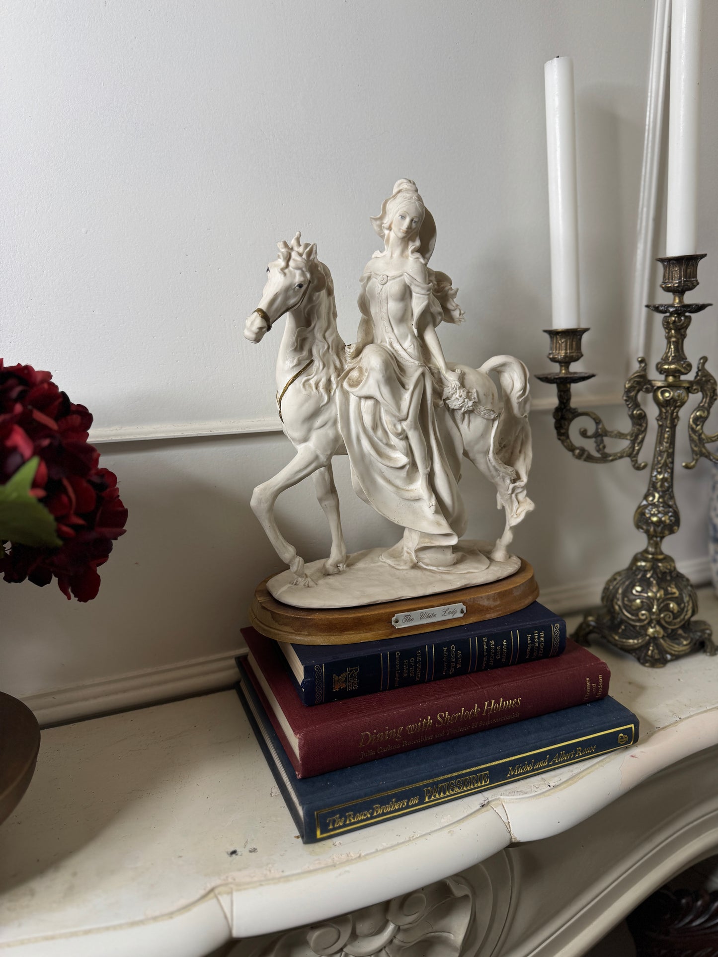 The White Lady by Juliana Collection