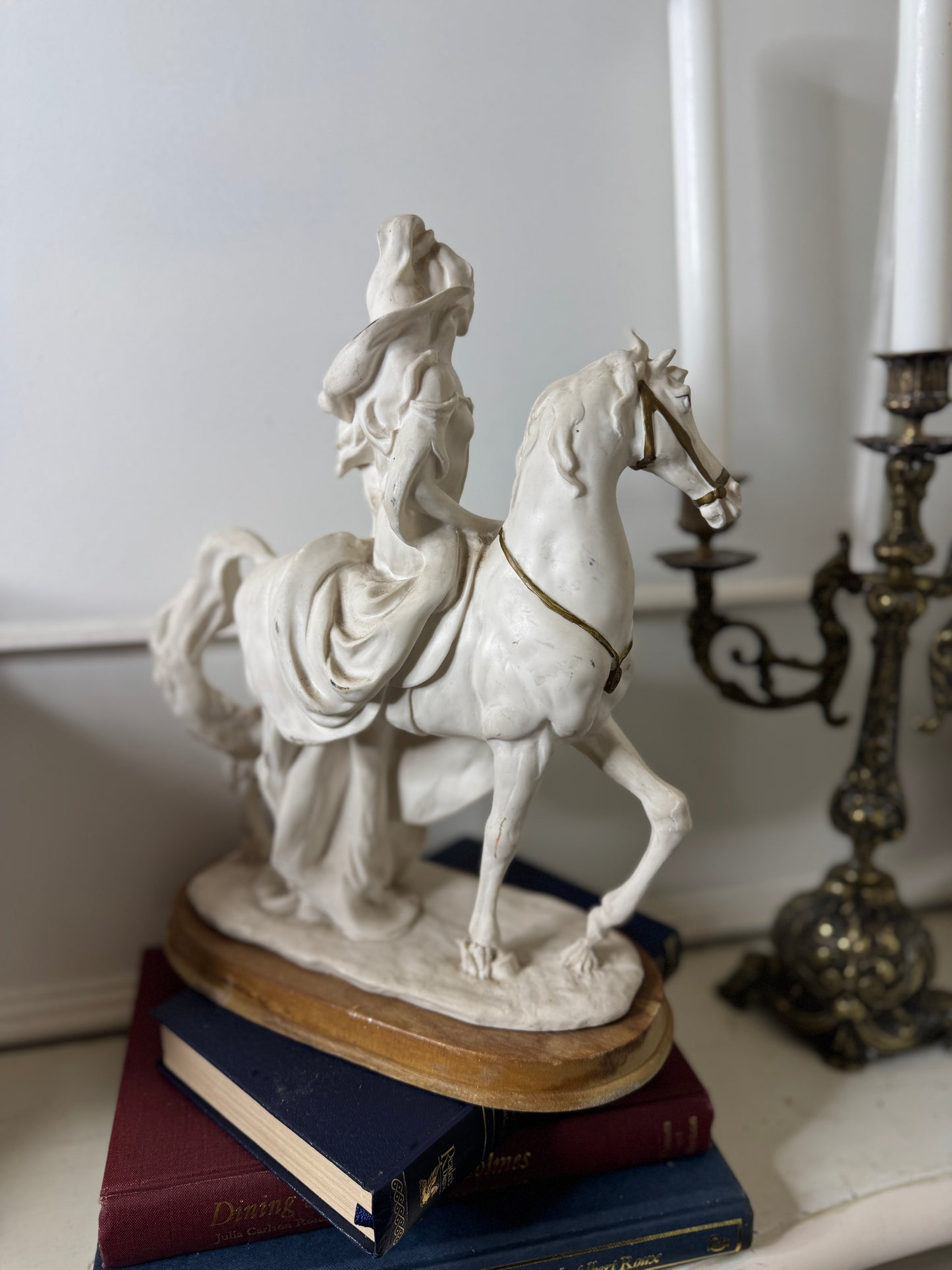 The White Lady by Juliana Collection