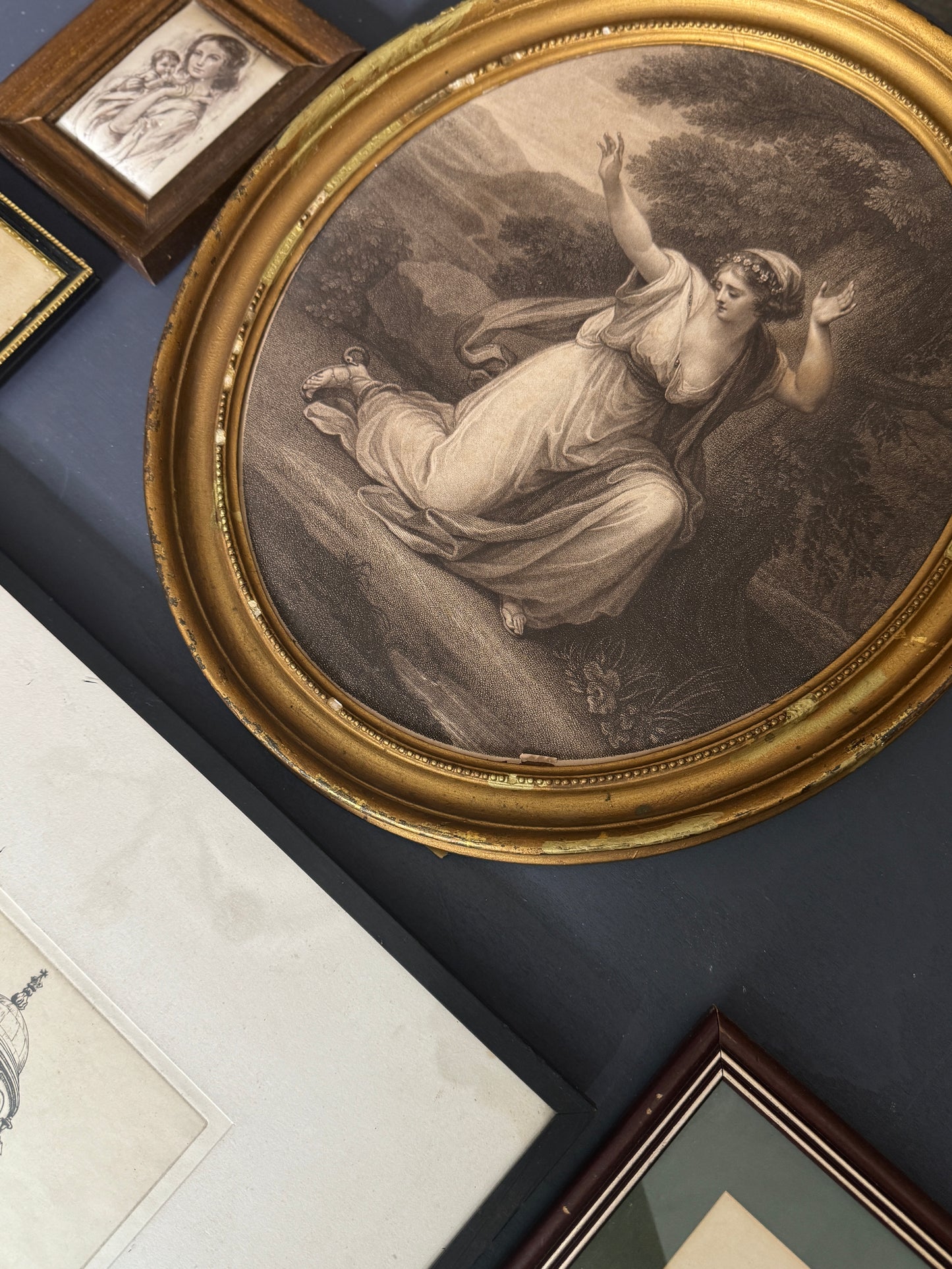 Verdure Lux Heritage Collection Gallery Wall Set